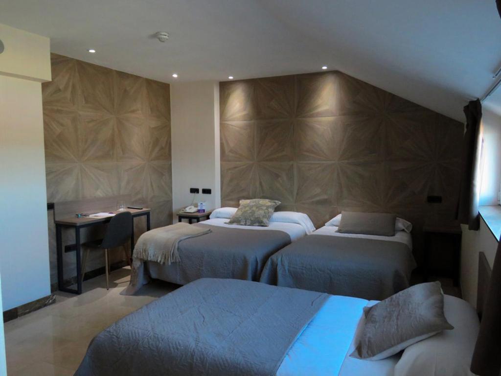 Family Room - Photo 1