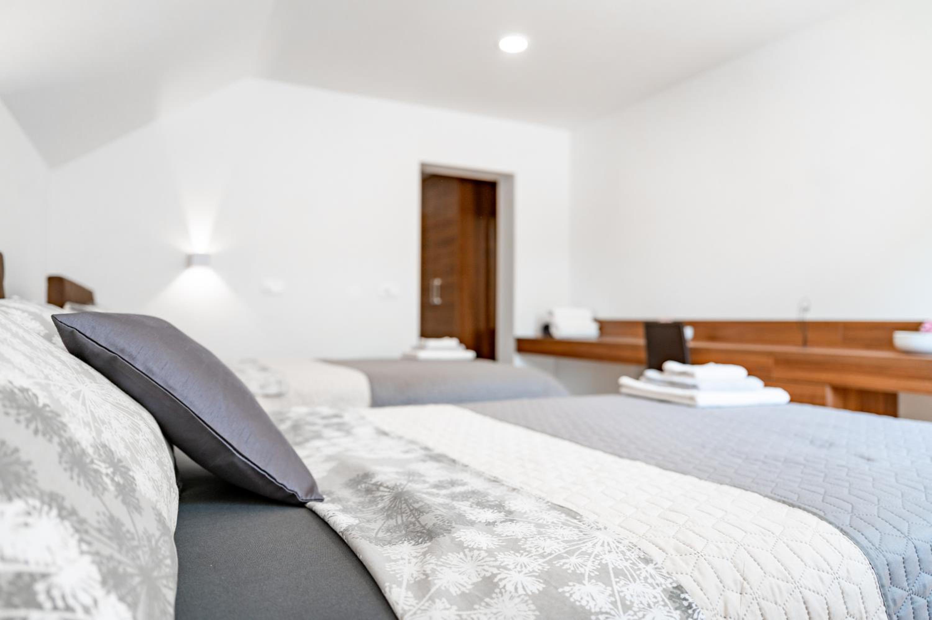Superior Double Room - Photo 11