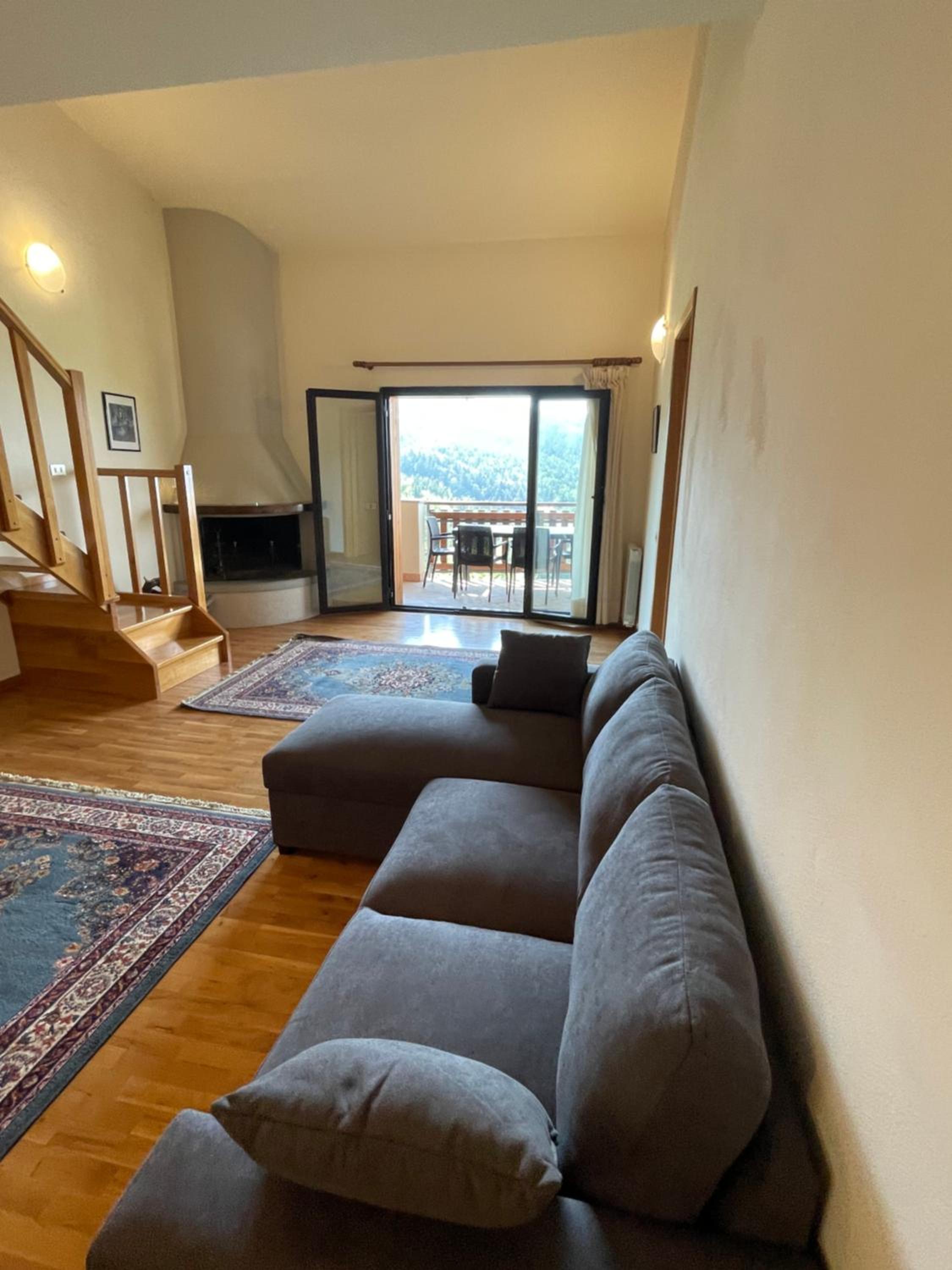 Deluxe Apartment photo 3