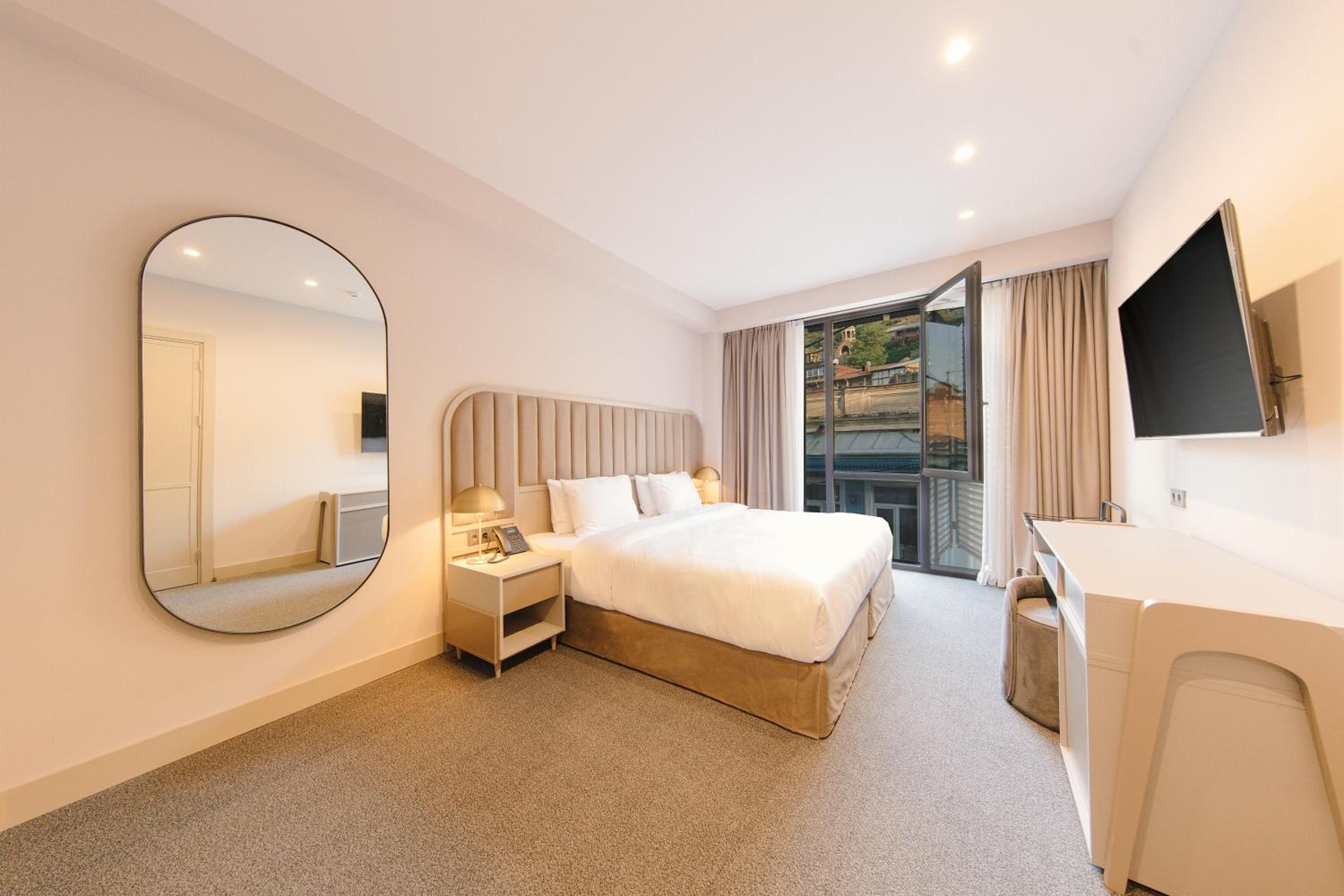 Superior Double or Twin Room - Photo 6
