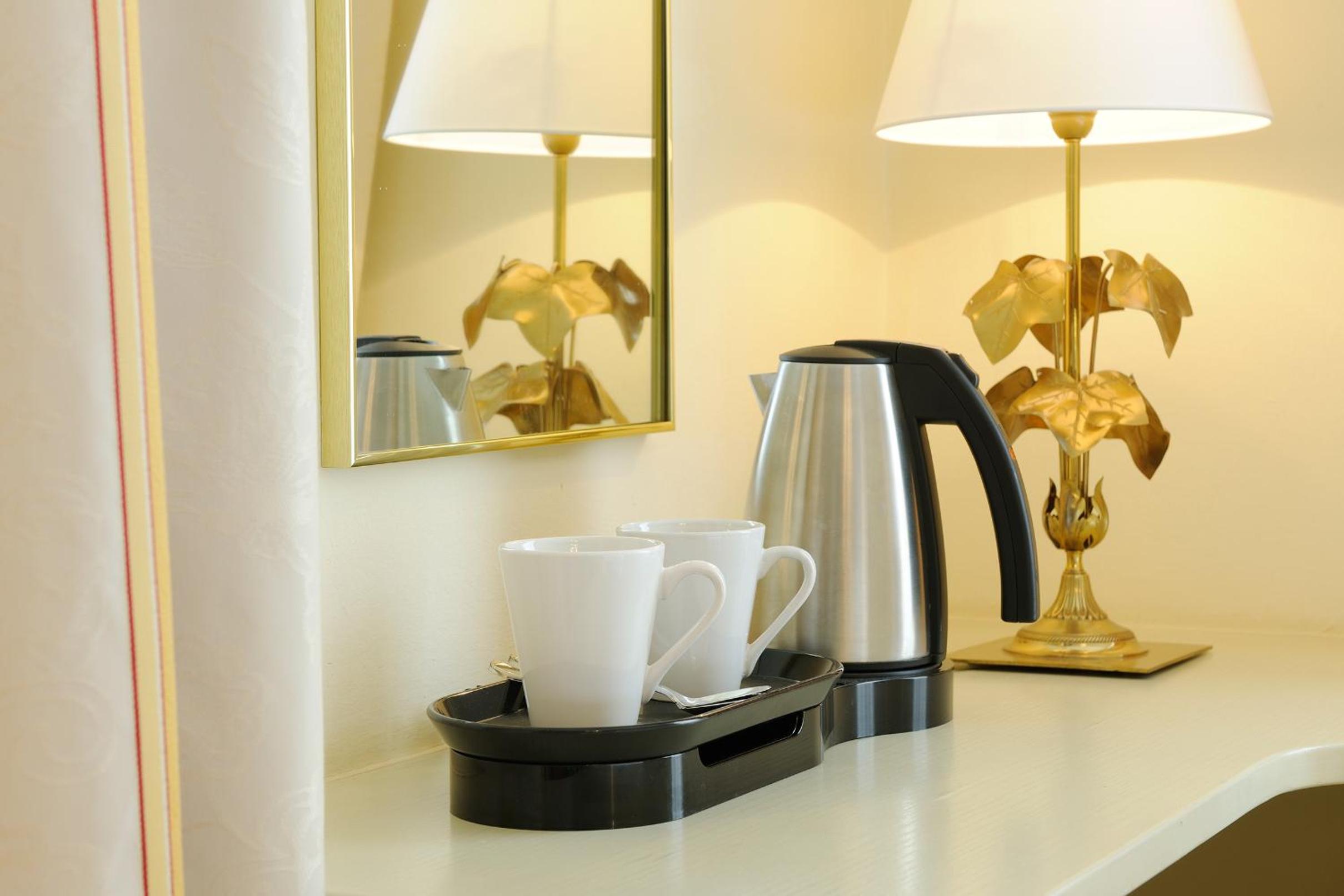 Double or Twin Room - Photo 18