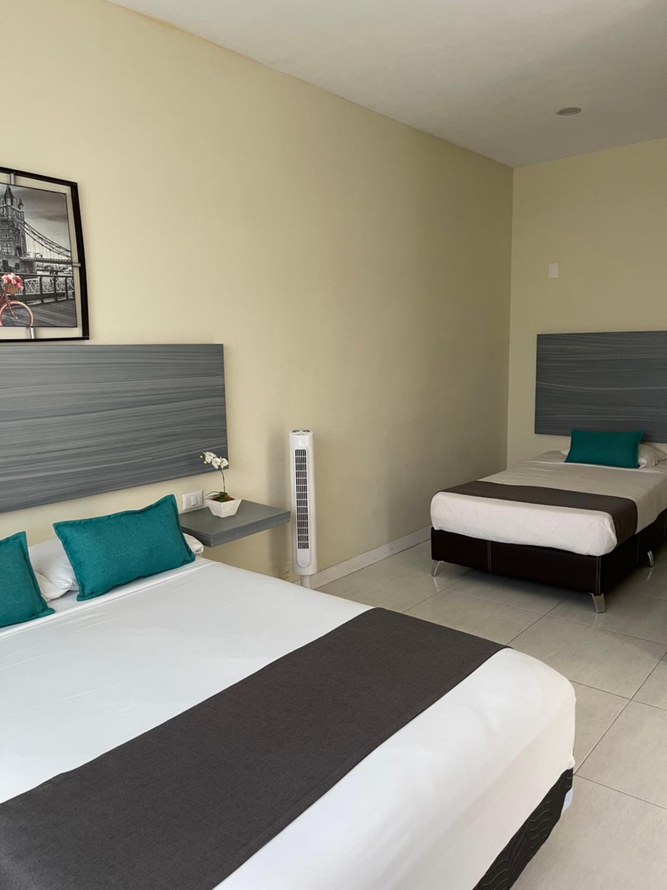 Triple Room - Photo 7