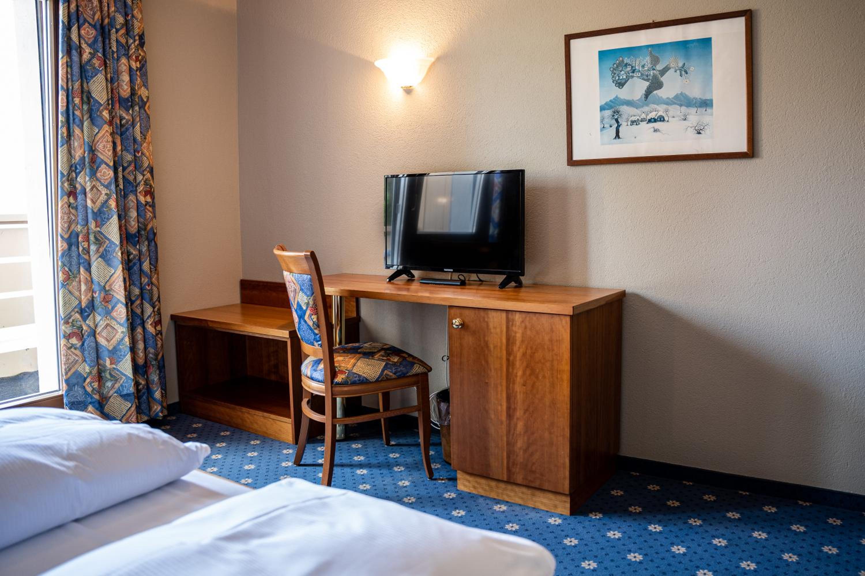 Standard Double Room - Photo 6