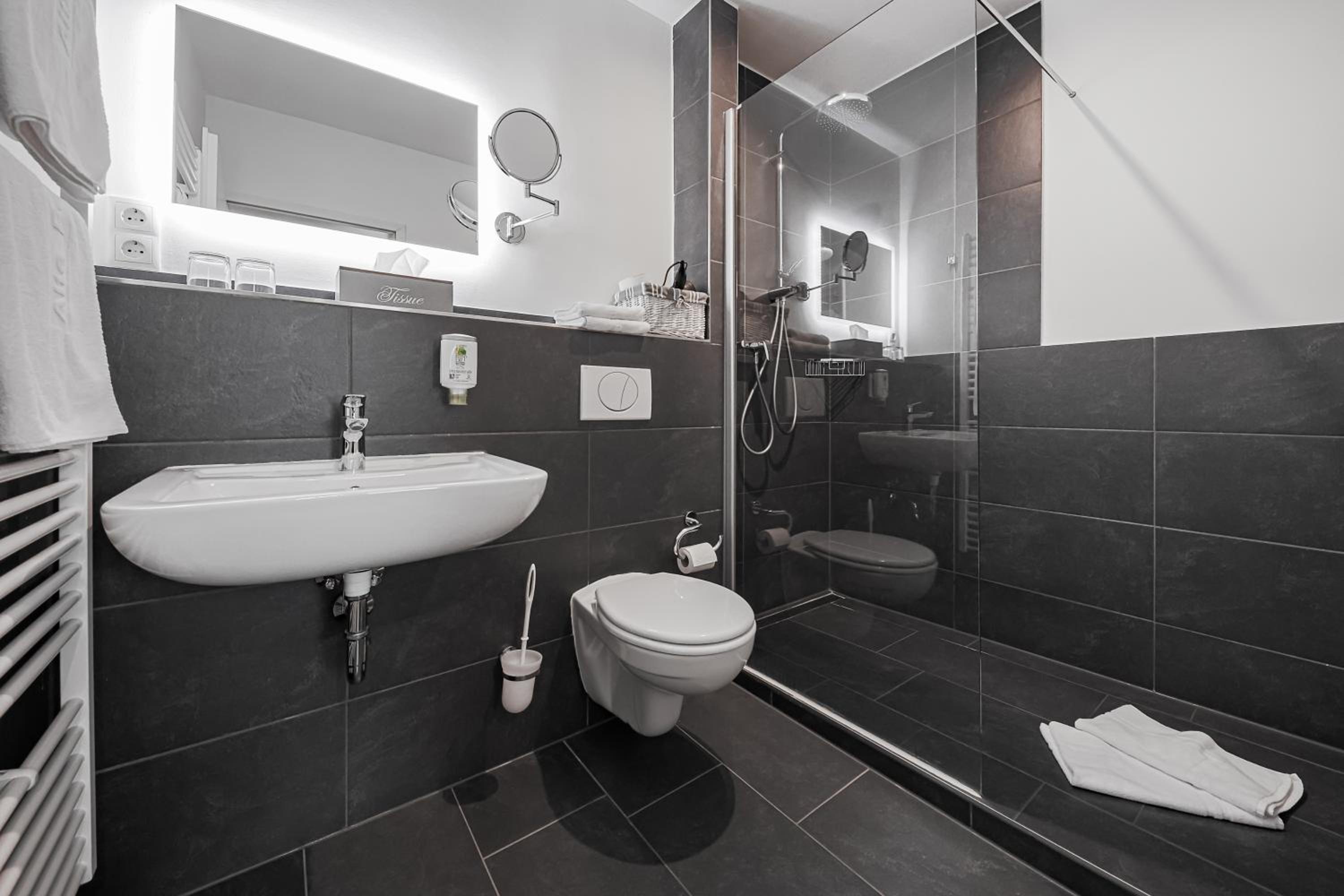 Superior Single Room photo 3
