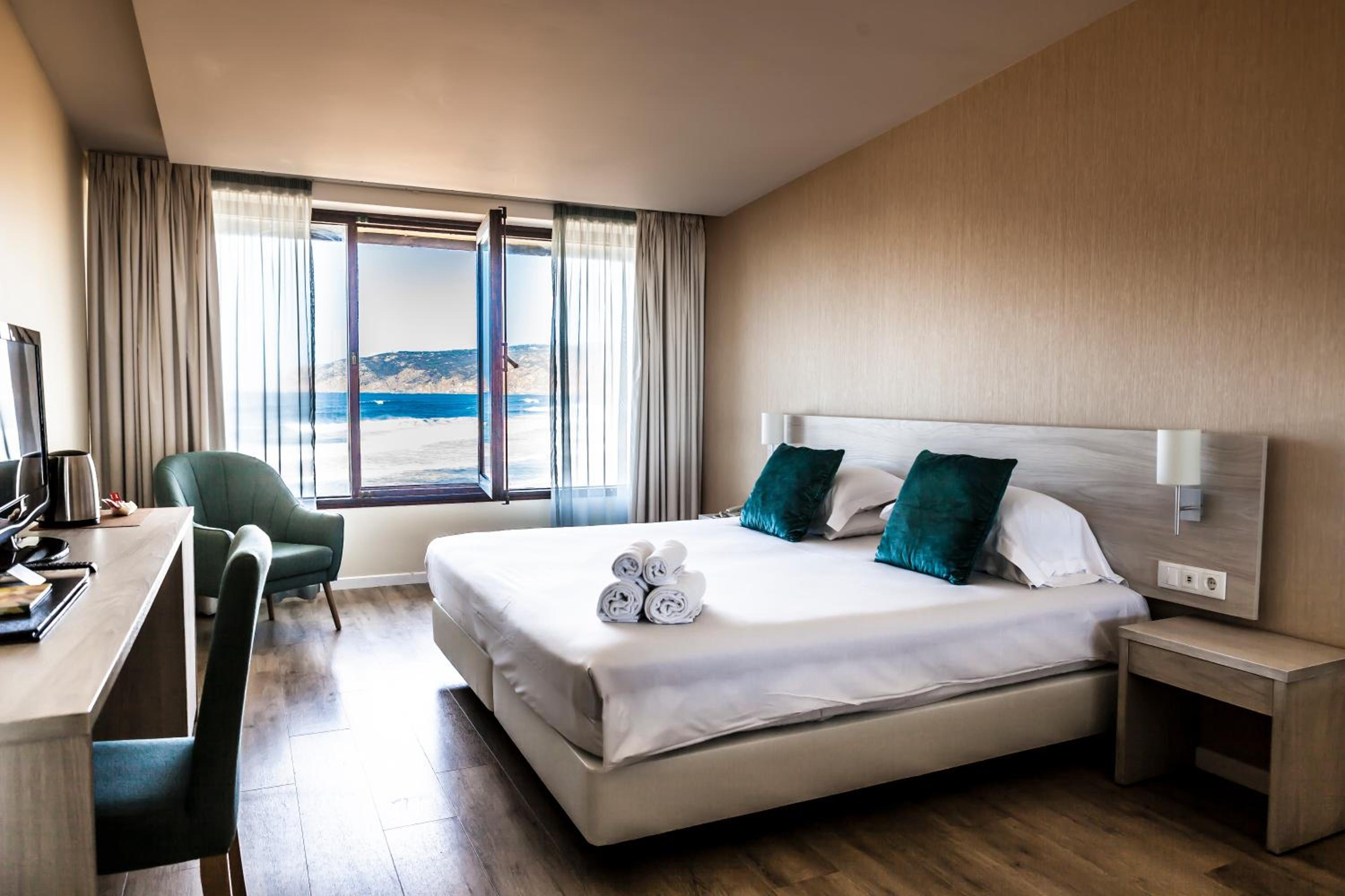 Guincho Room with Sea View - Photo 1