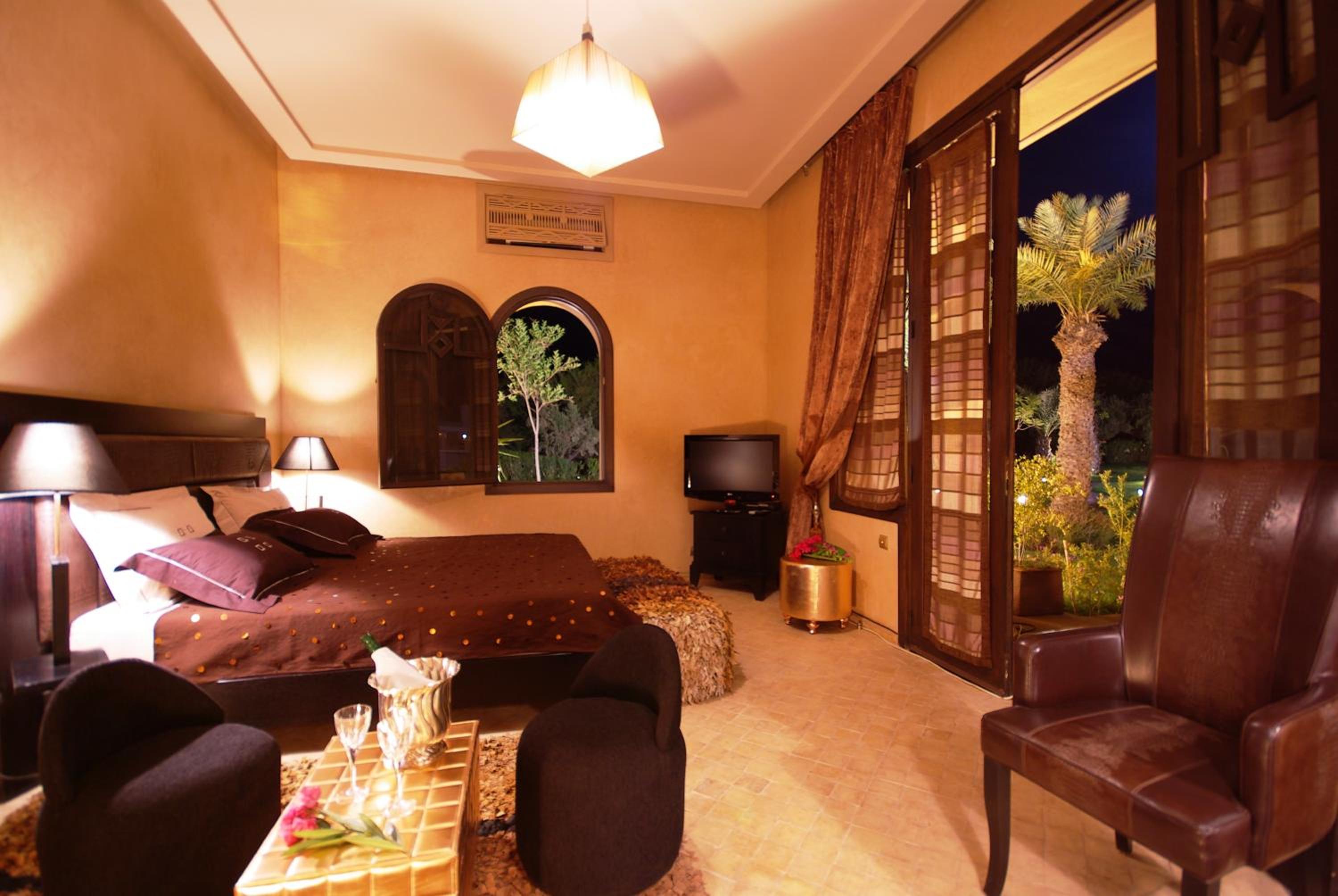Six-Bedroom Villa