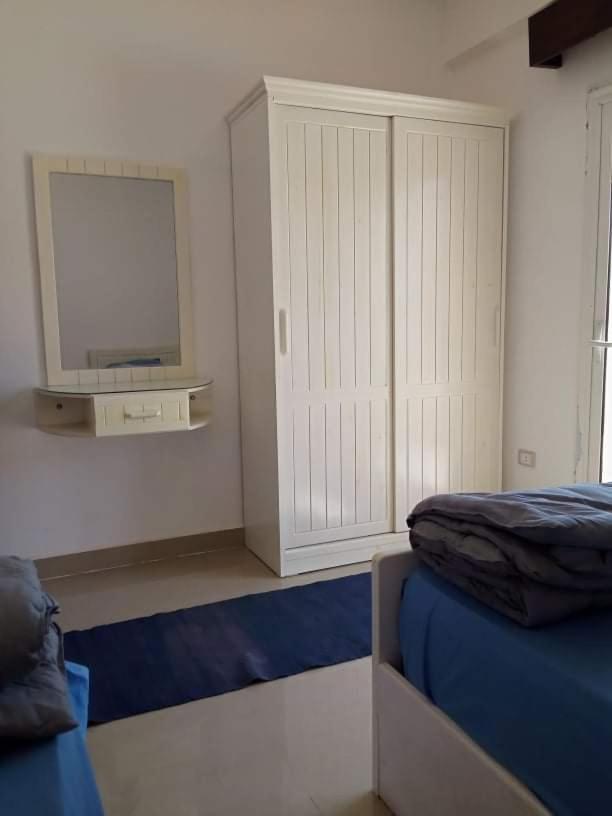 One-Bedroom Apartment - Photo 7