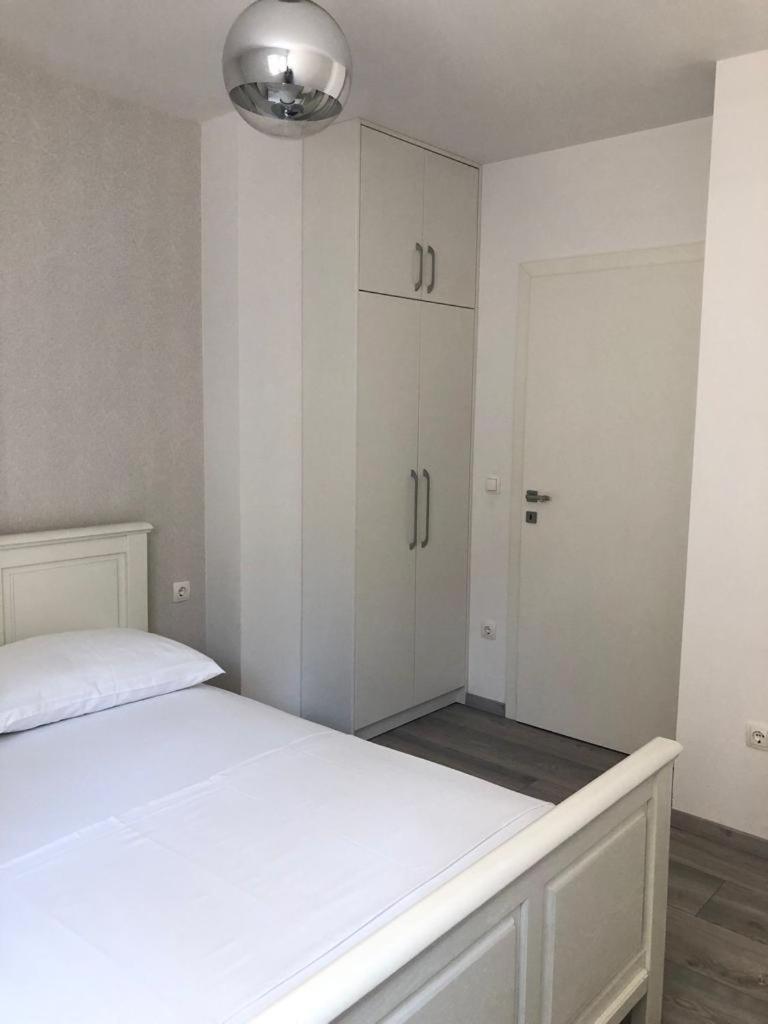 Two-Bedroom Apartment - Photo 6