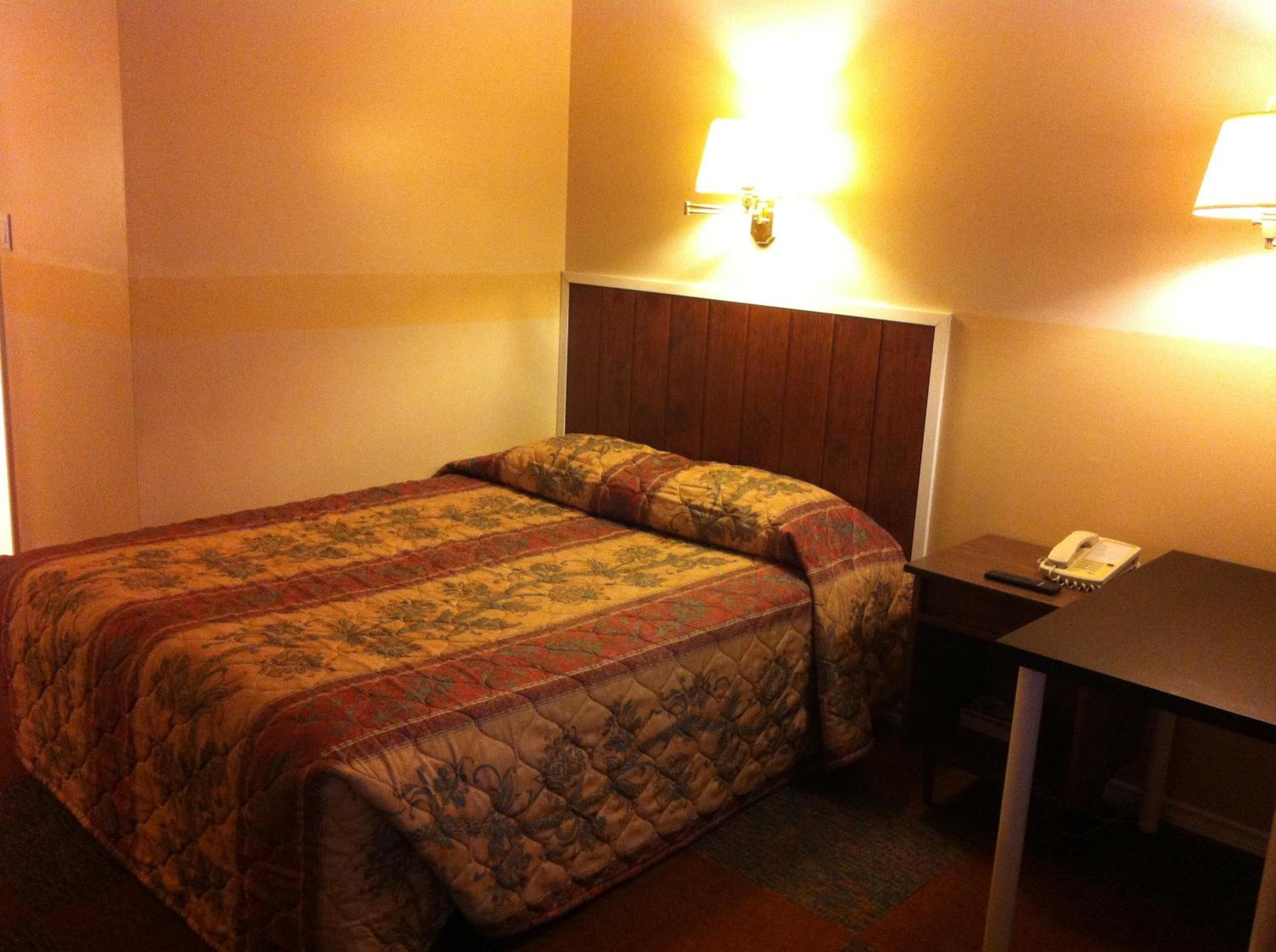 Small Double Room photo 2