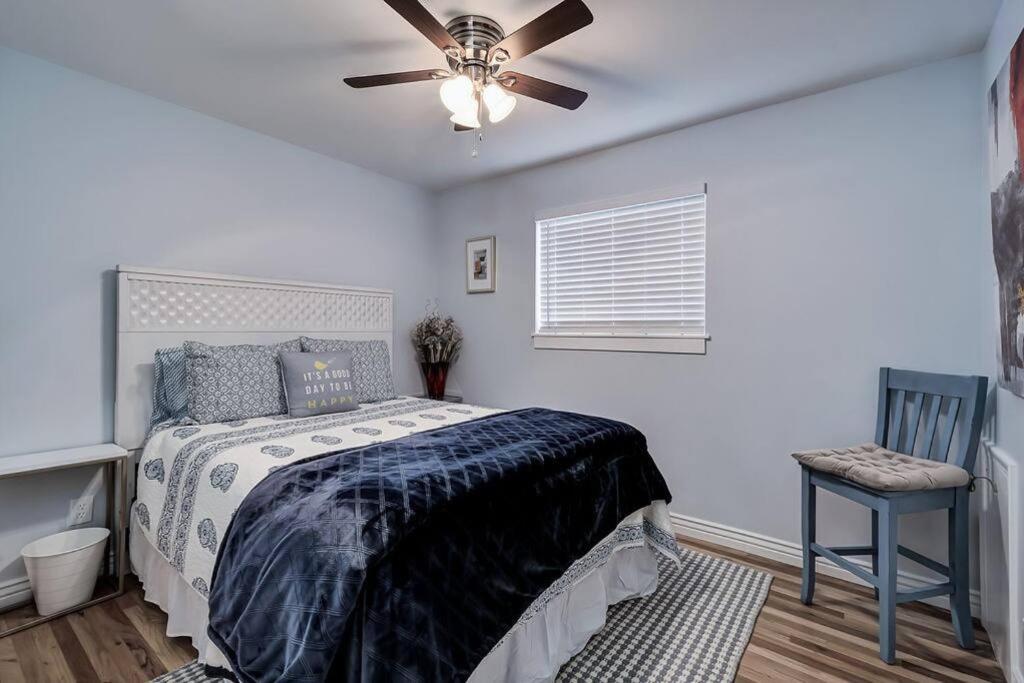 Three-Bedroom House photo 1