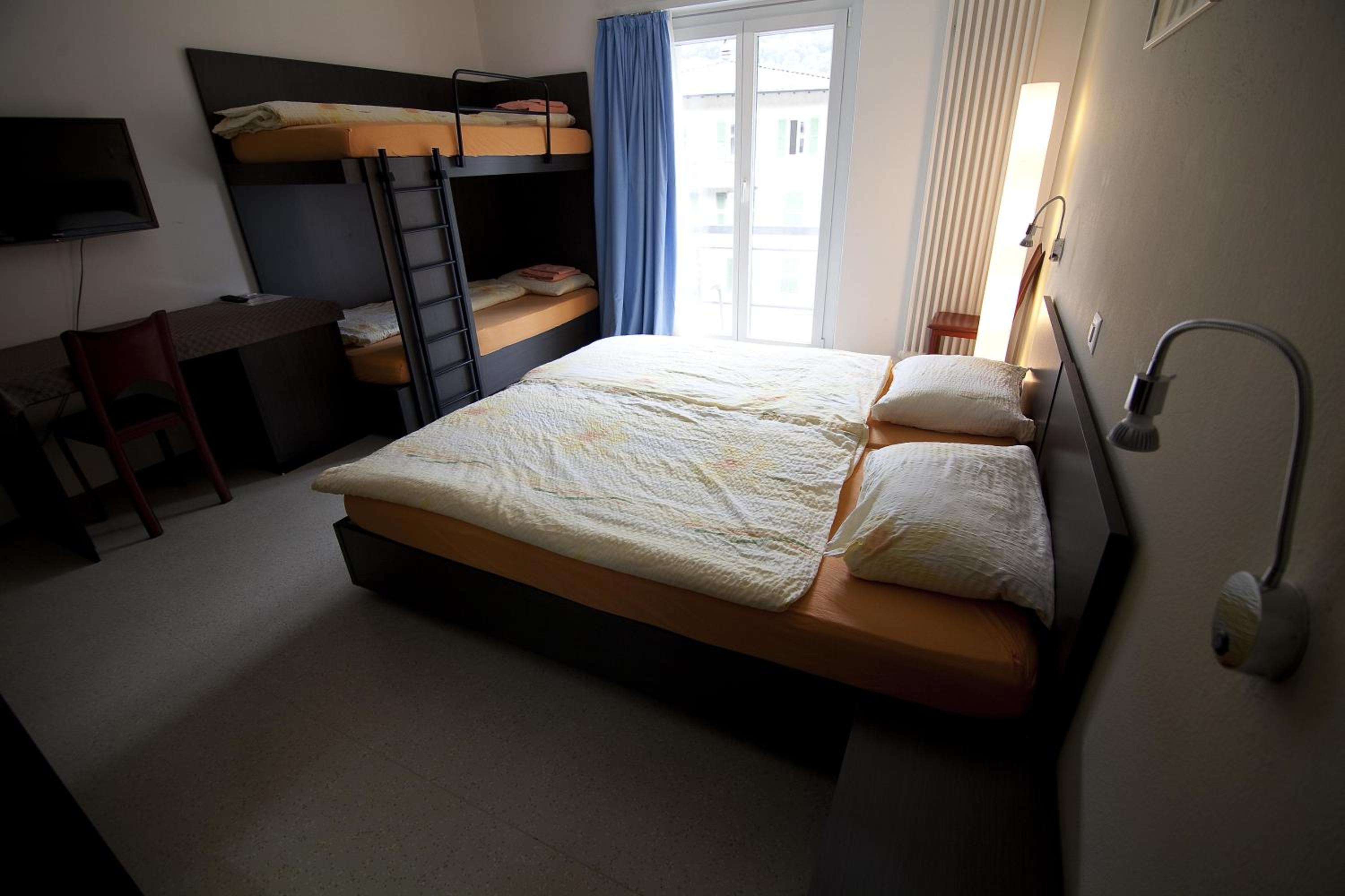 Double Room - Photo 3