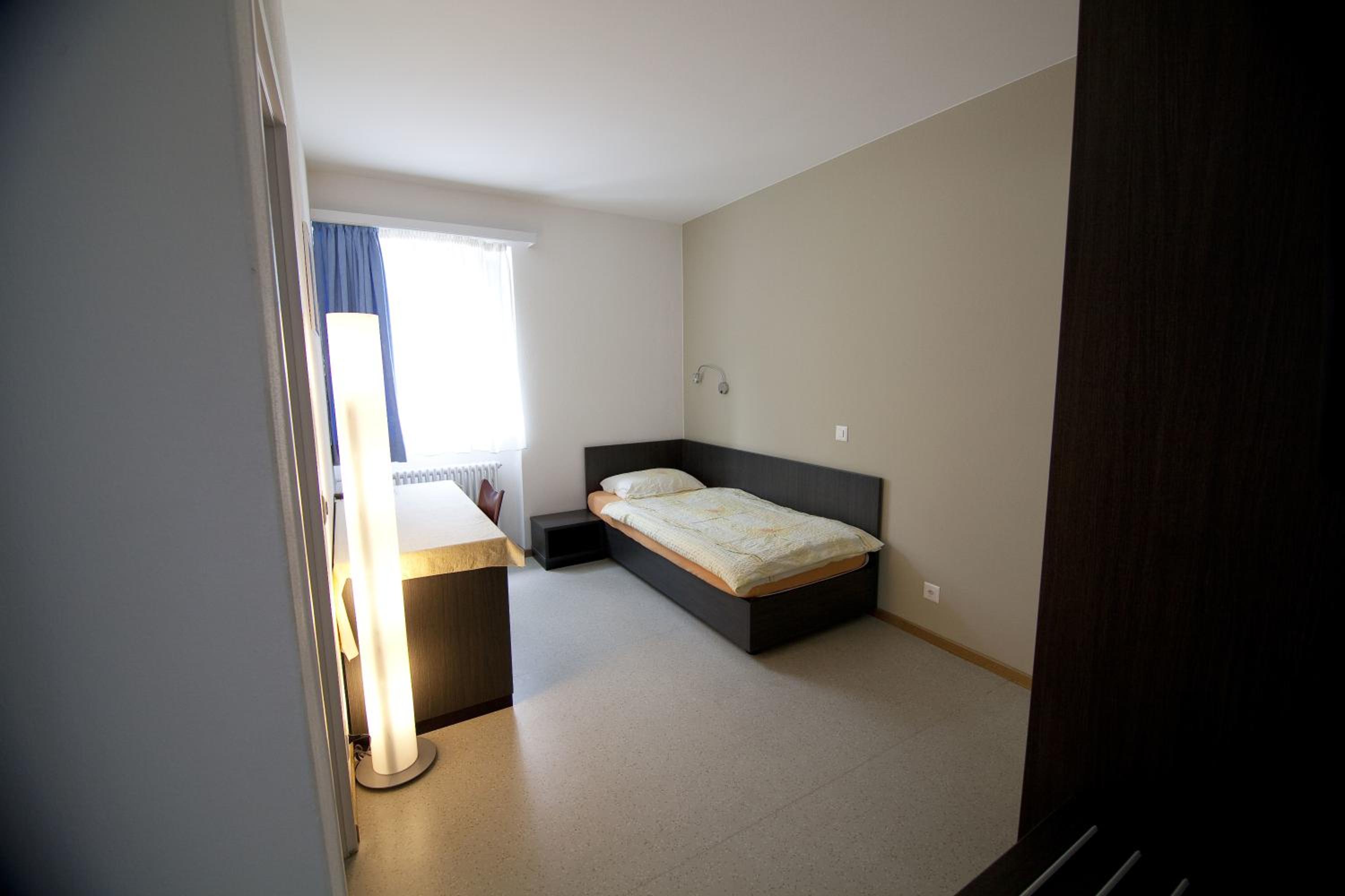 Twin Room - Photo 2