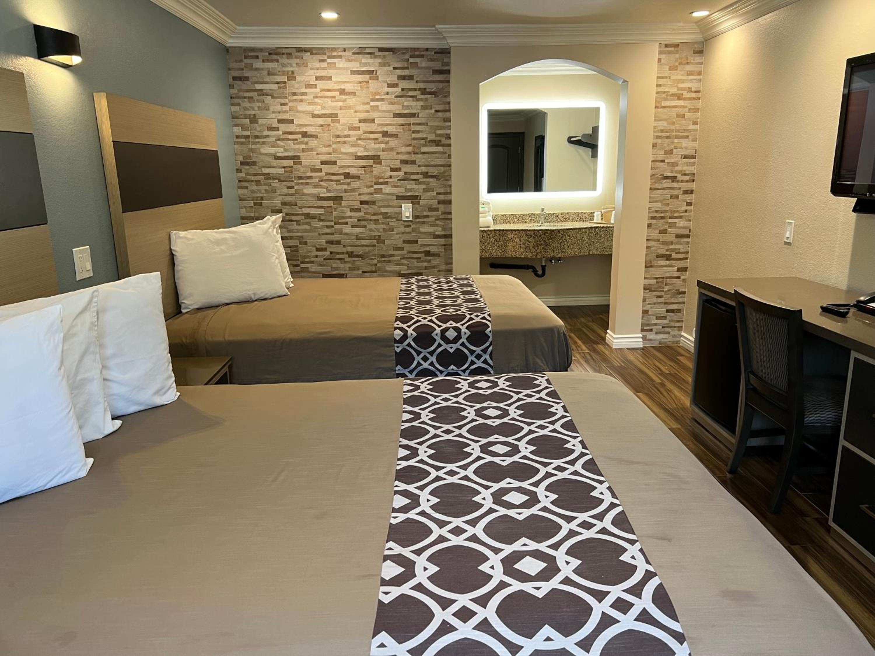 Deluxe Double Room - Photo 2