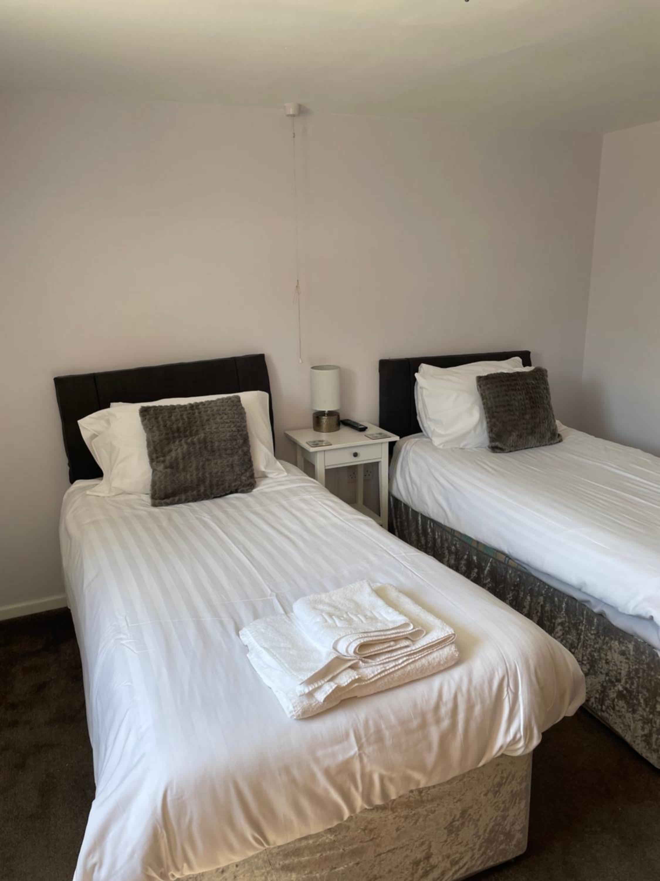 Deluxe Twin Room - Photo 4