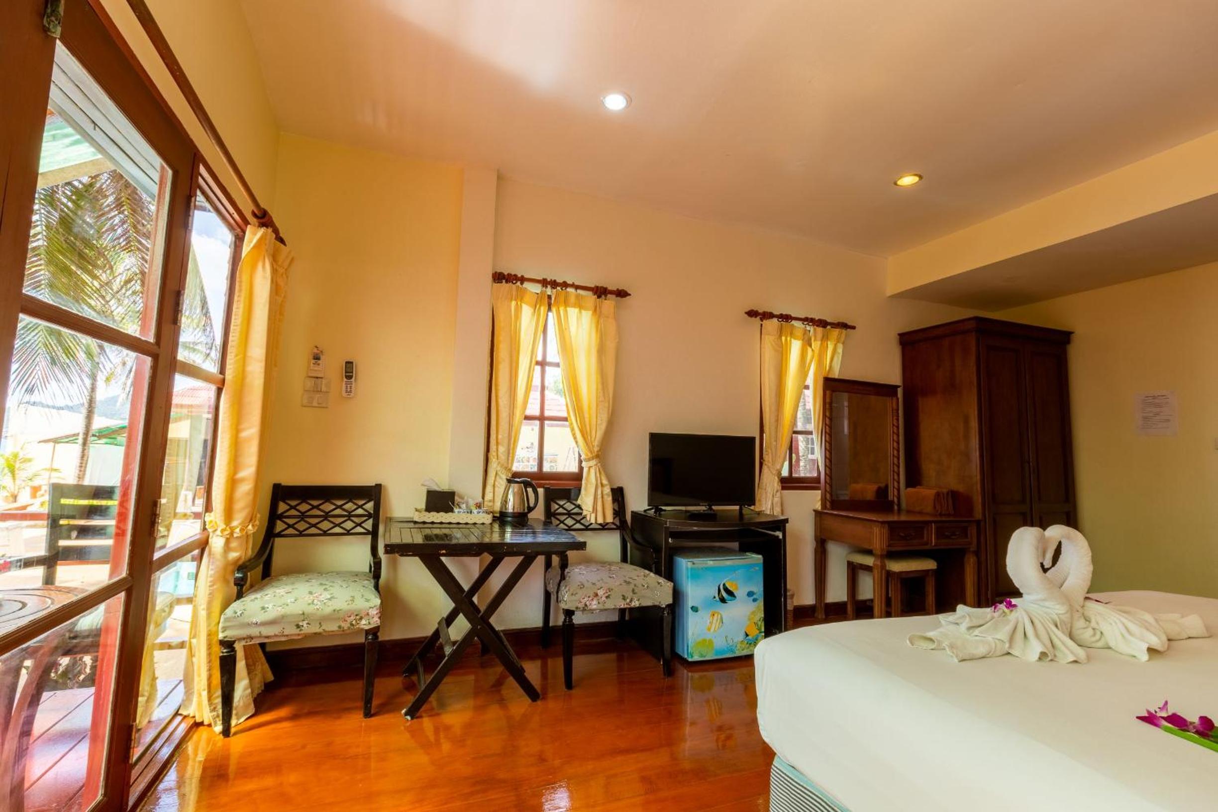 Fully Seaview Bungalow photo 3