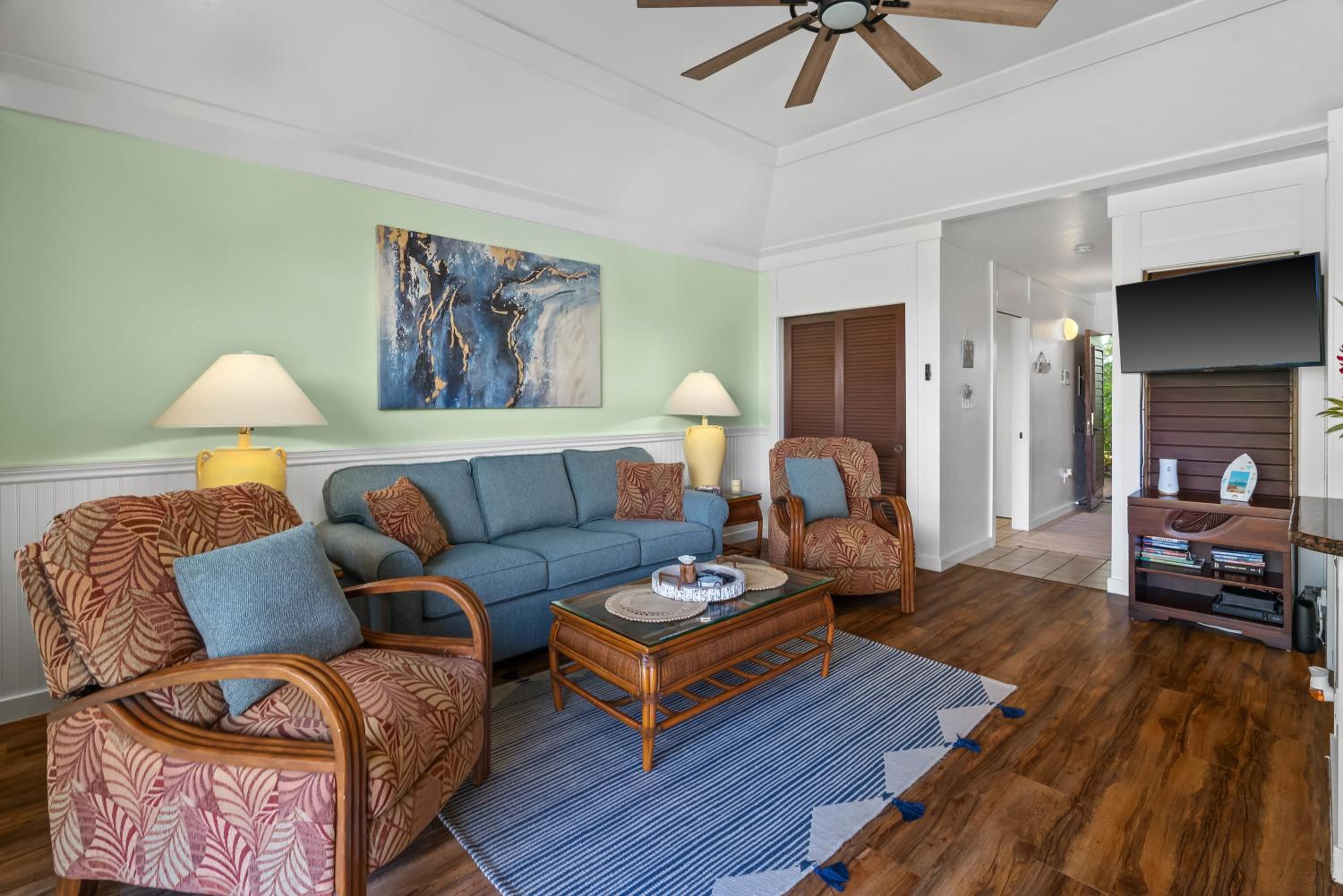 One-Bedroom Apartment - Photo 9