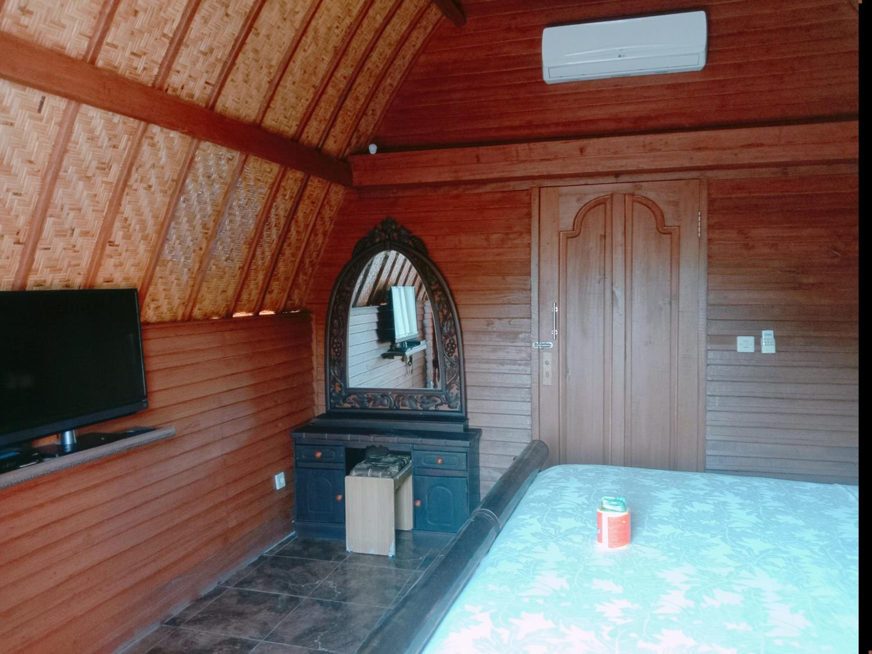 Deluxe Double Room with Balcony and Sea View - Photo 14