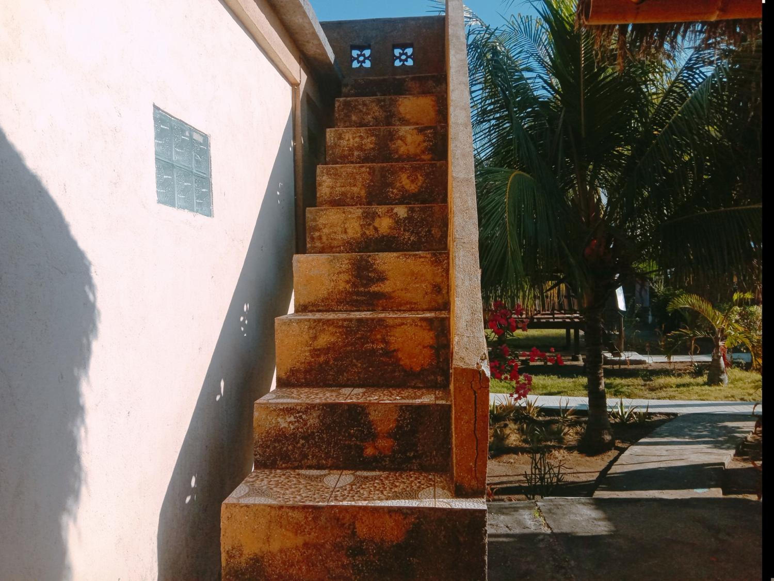 Deluxe Double Room with Balcony and Sea View - Photo 22