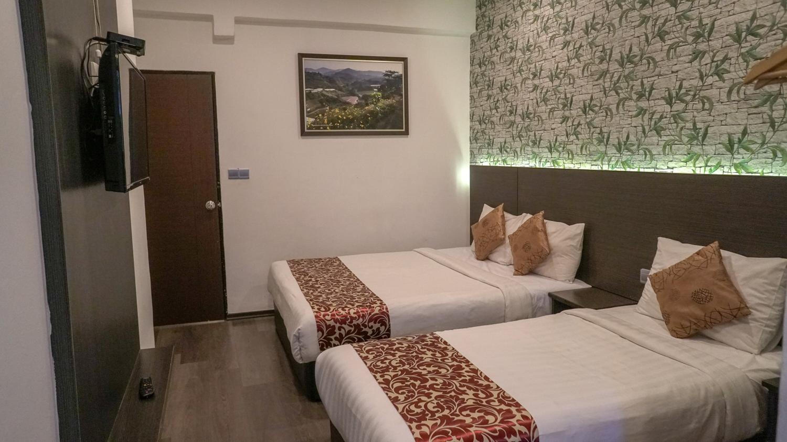 Deluxe Triple Room
