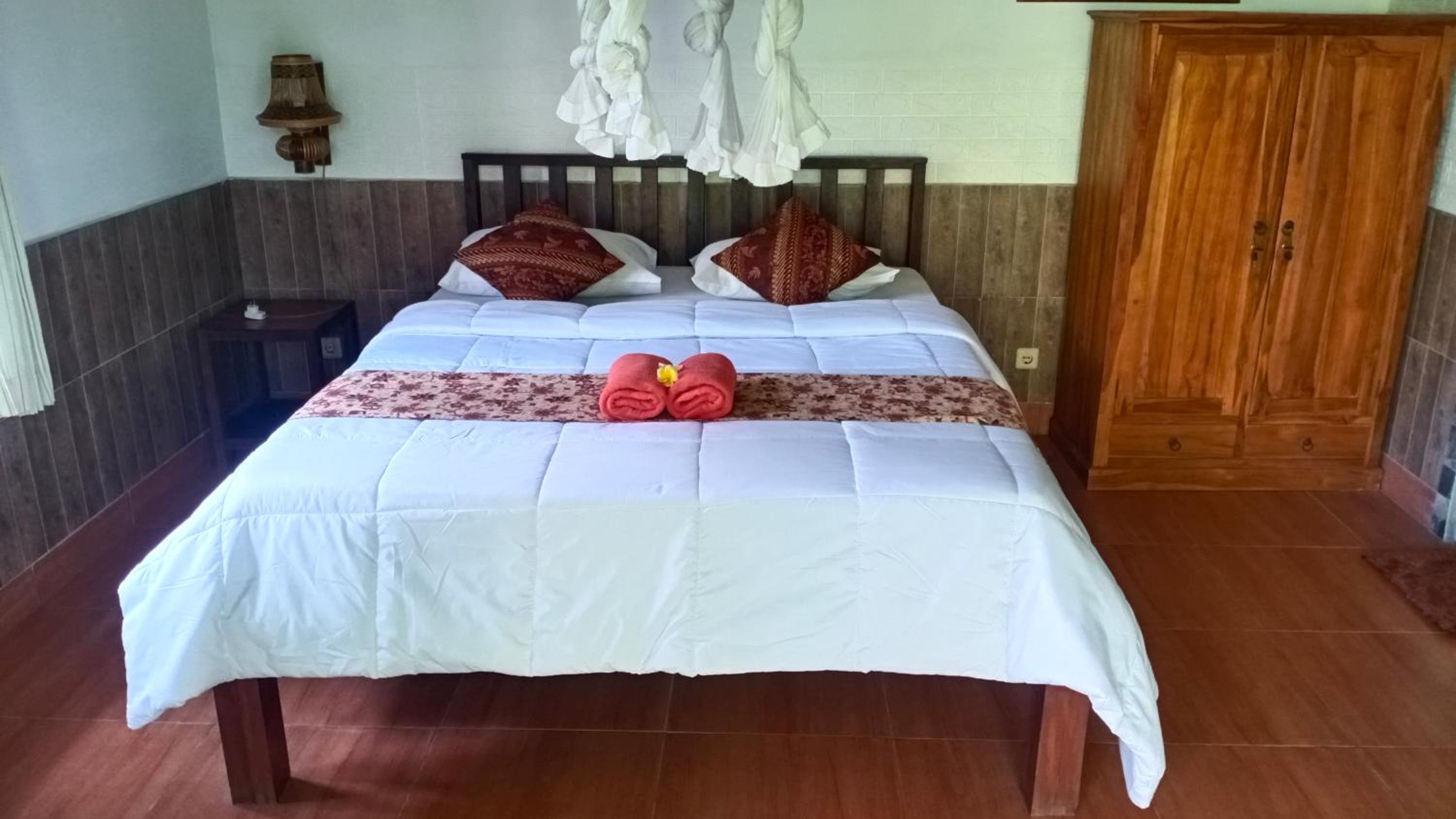 Deluxe Double Room with Balcony - Photo 27