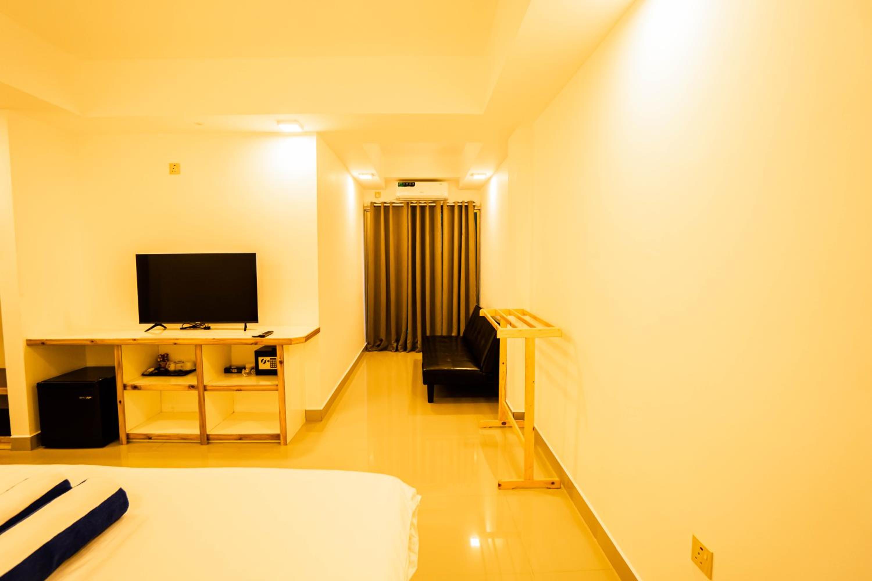 Deluxe Double Room with Balcony
