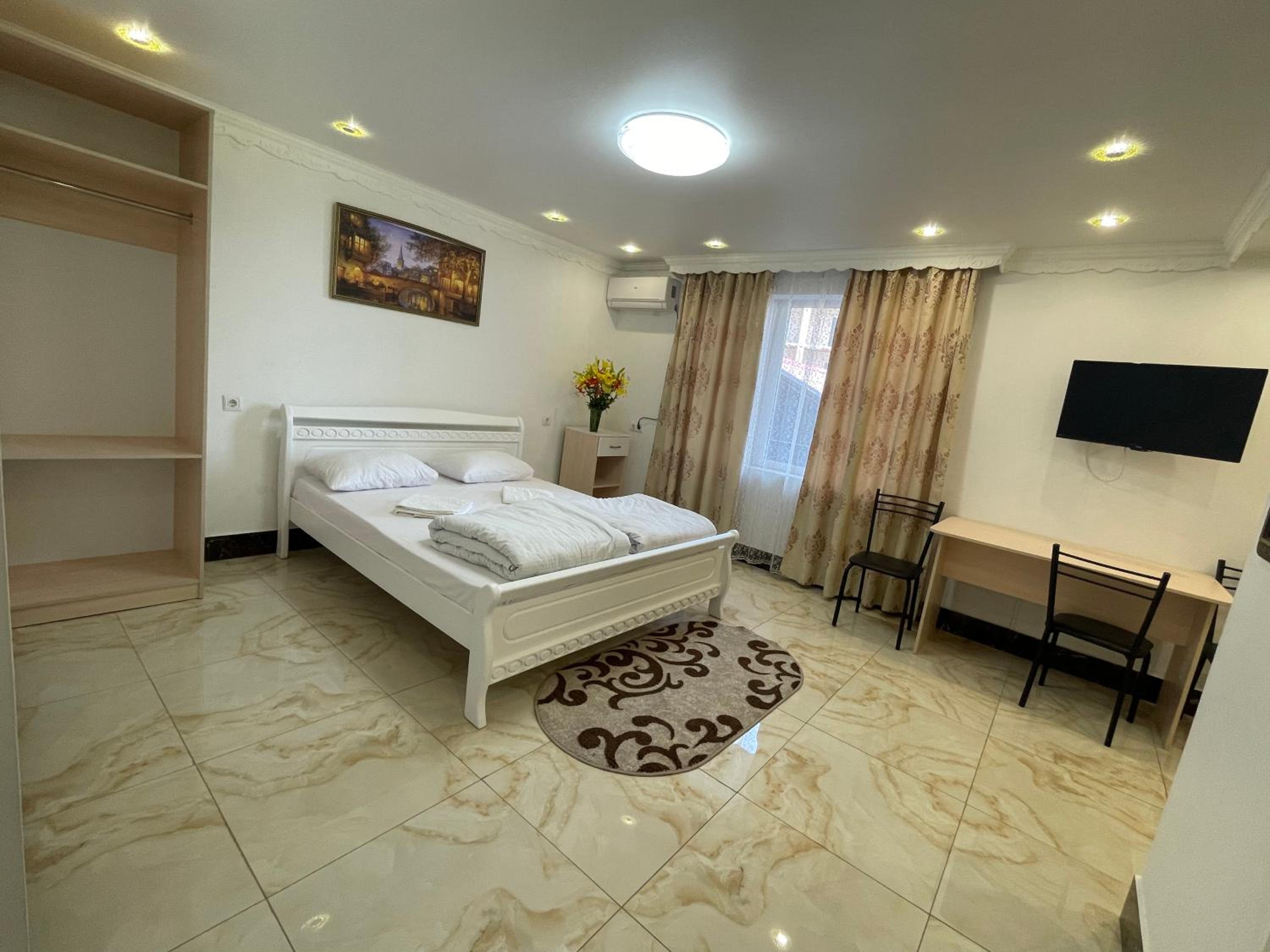 Suite with Balcony photo 1