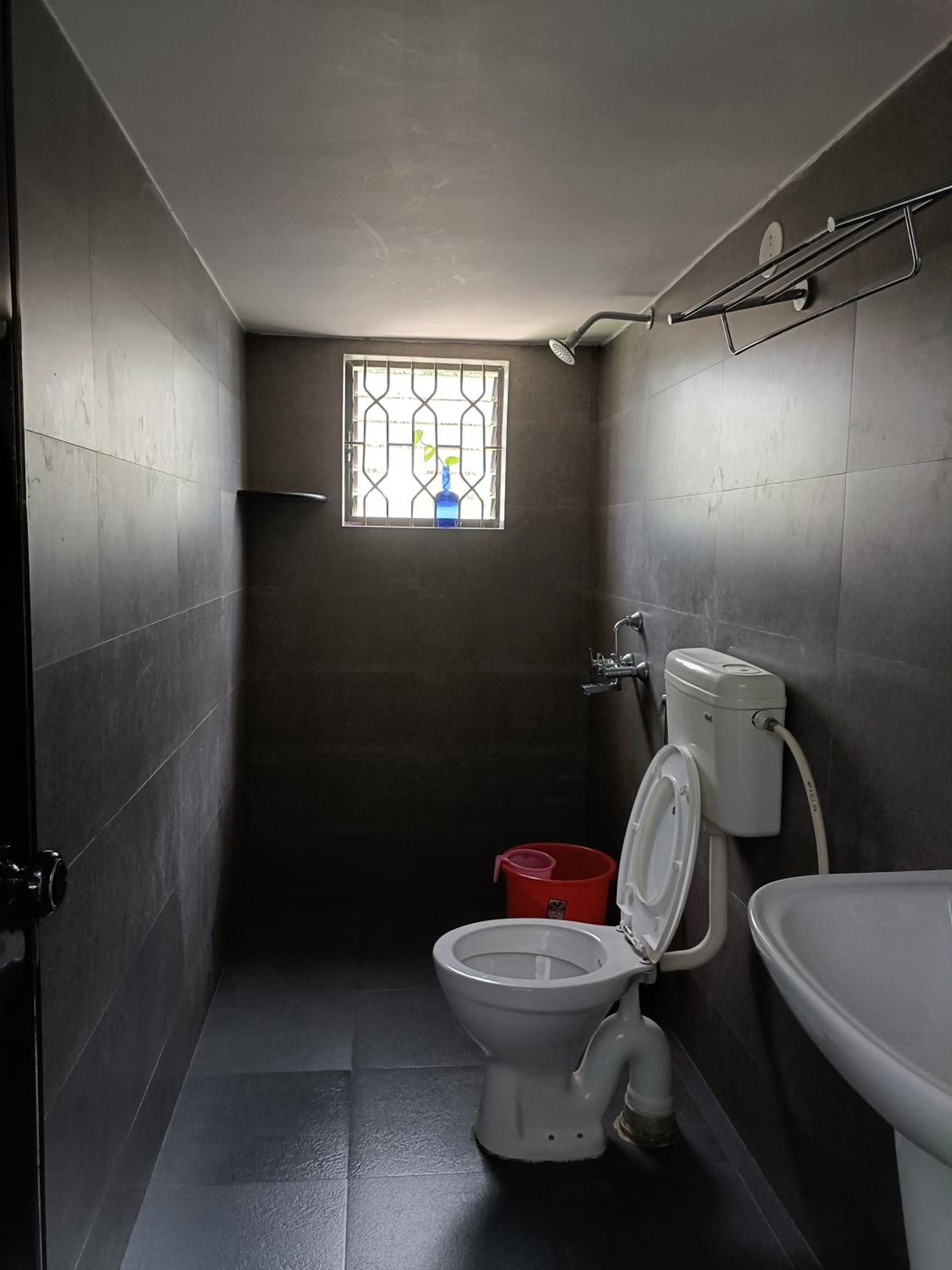 Deluxe Double Room with Balcony - Photo 26