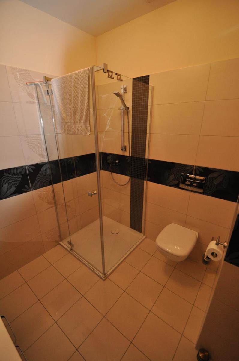 Double Room with Private External Bathroom