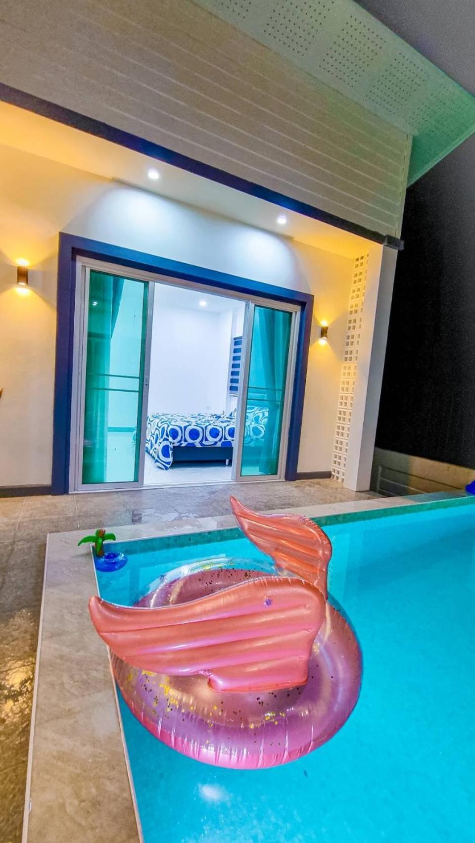 Two-Bedroom Villa - Photo 4