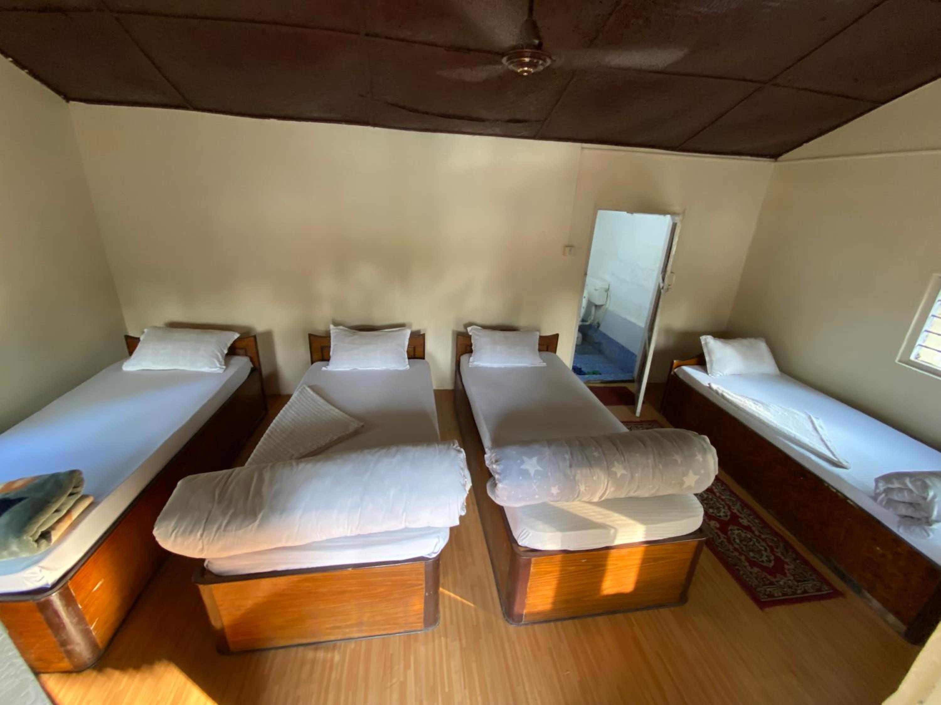 4-Bed Mixed Dormitory Room photo 1