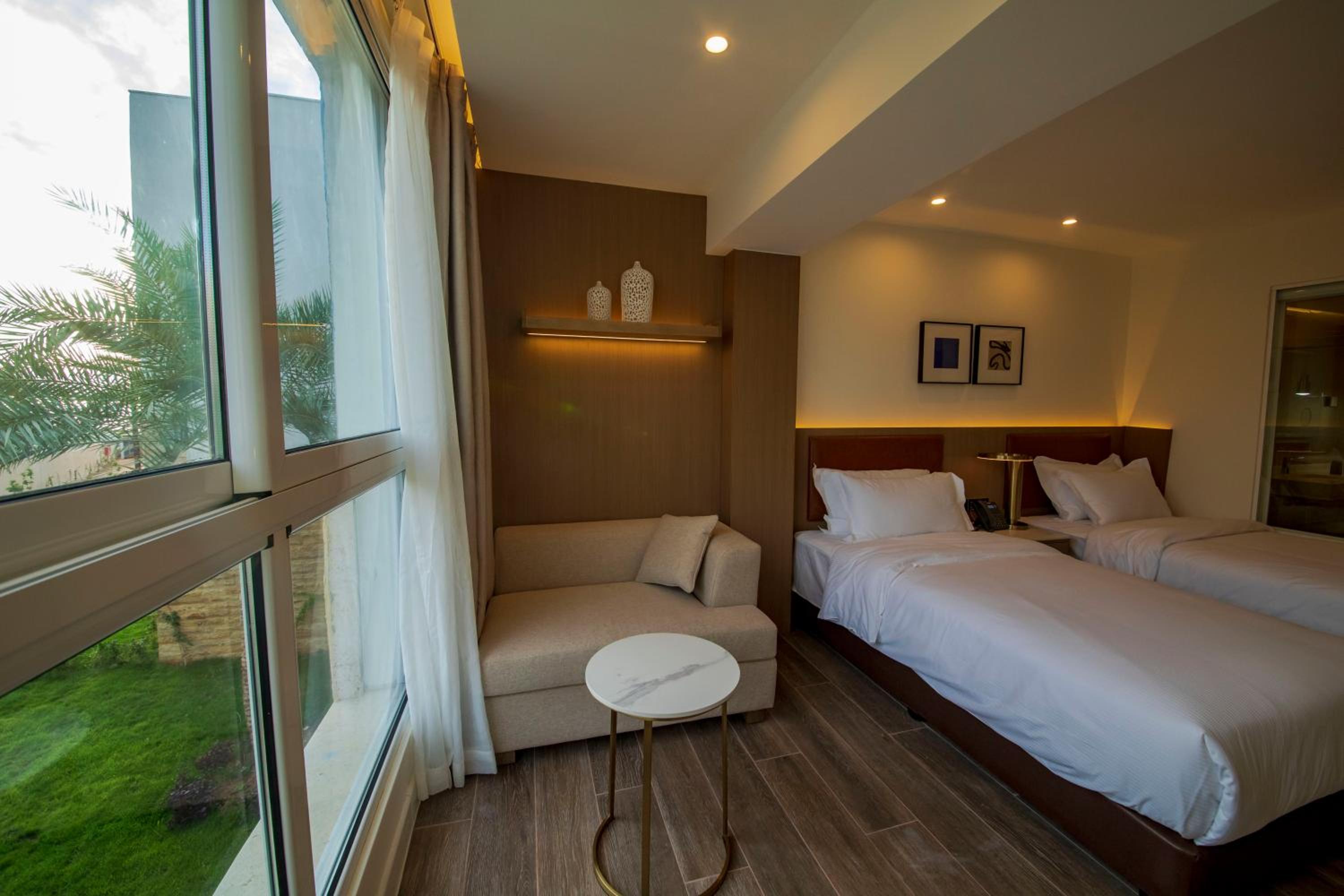 Deluxe Twin Room - Photo 4