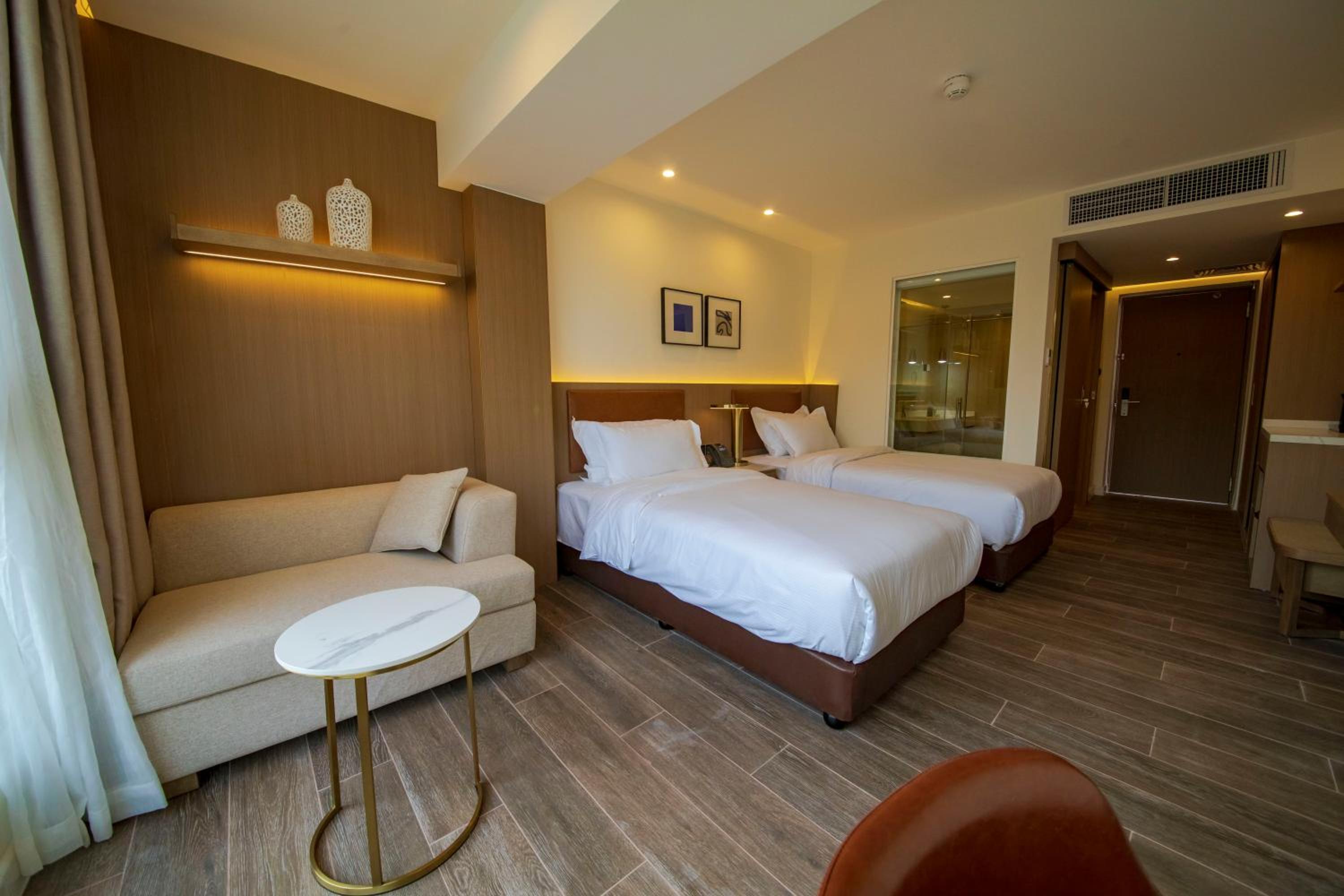 Deluxe Twin Room - Photo 1