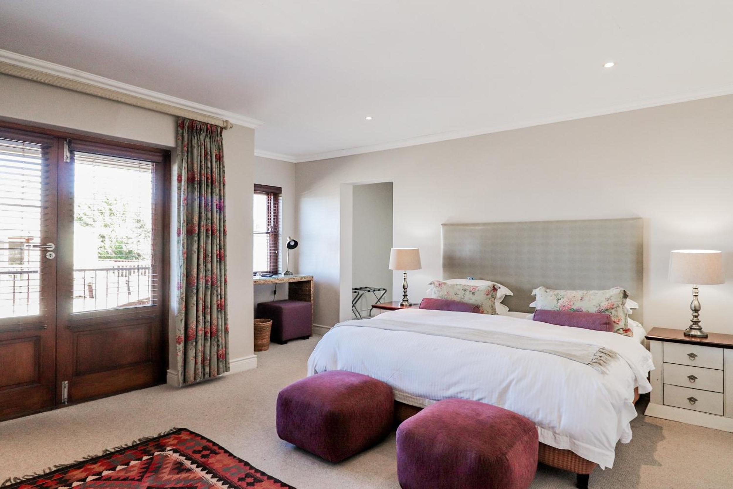 Luxury Sea View Suite - Photo 4