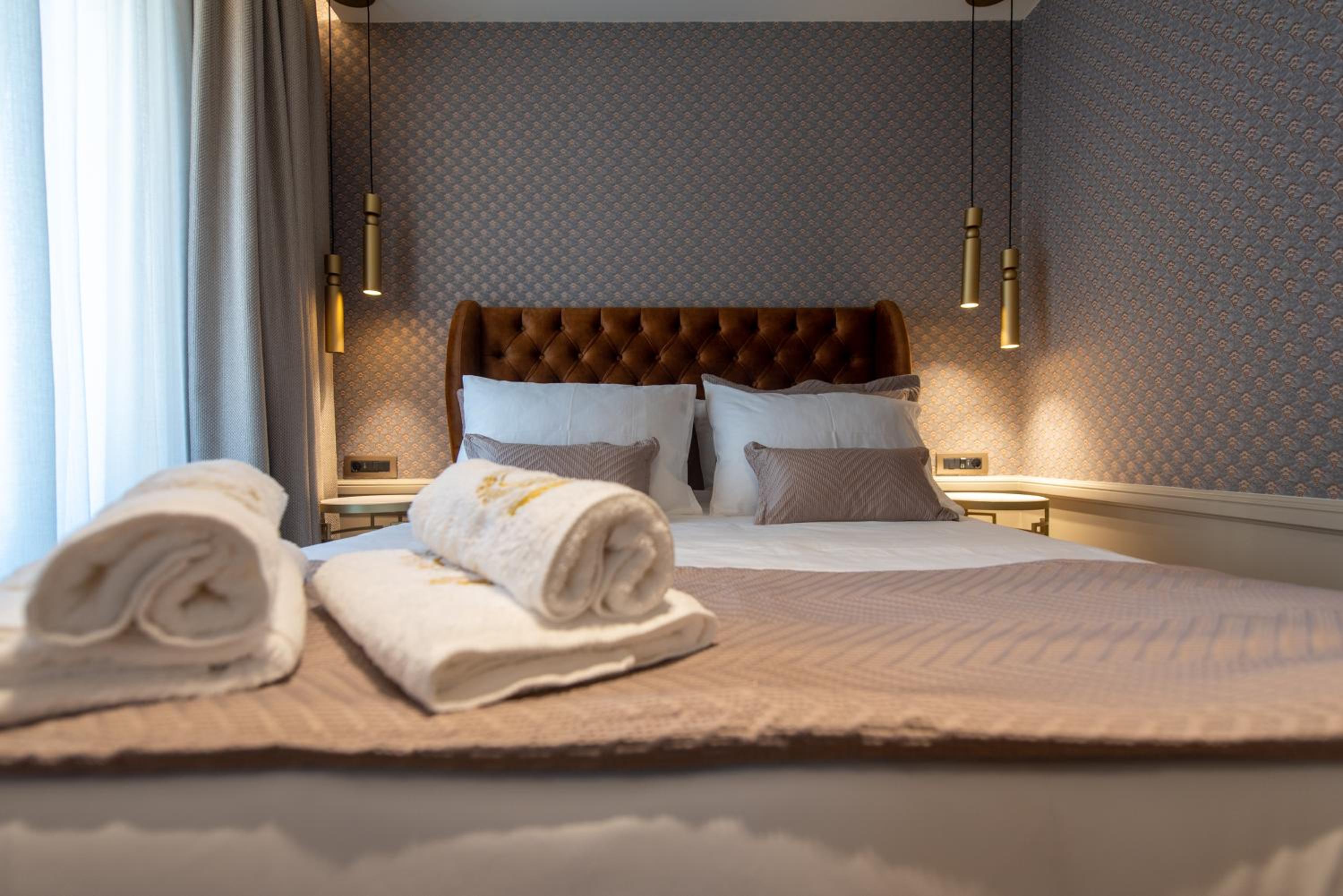 Deluxe Double or Twin Room - Photo 14
