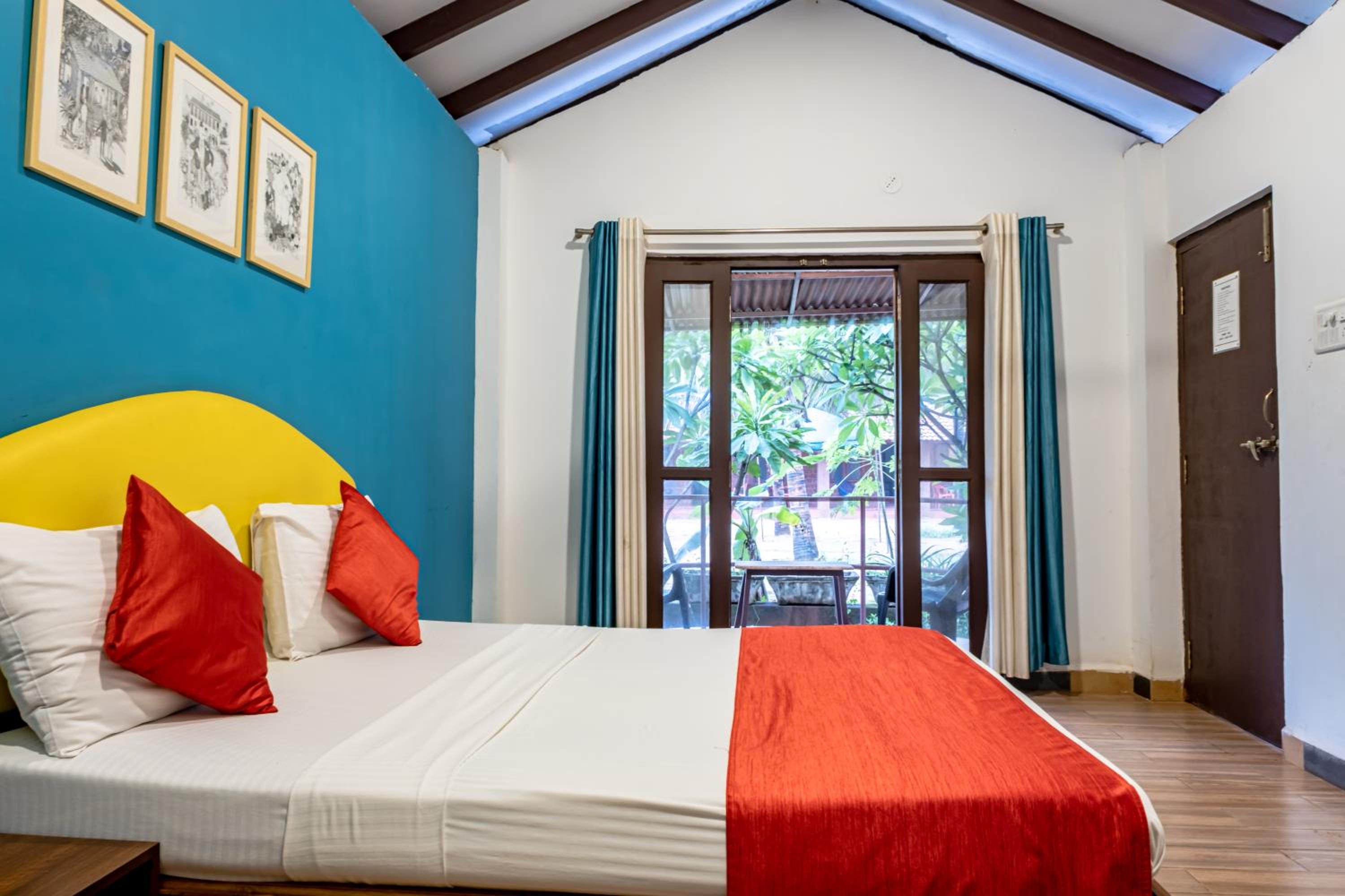 Standard Room - Photo 1