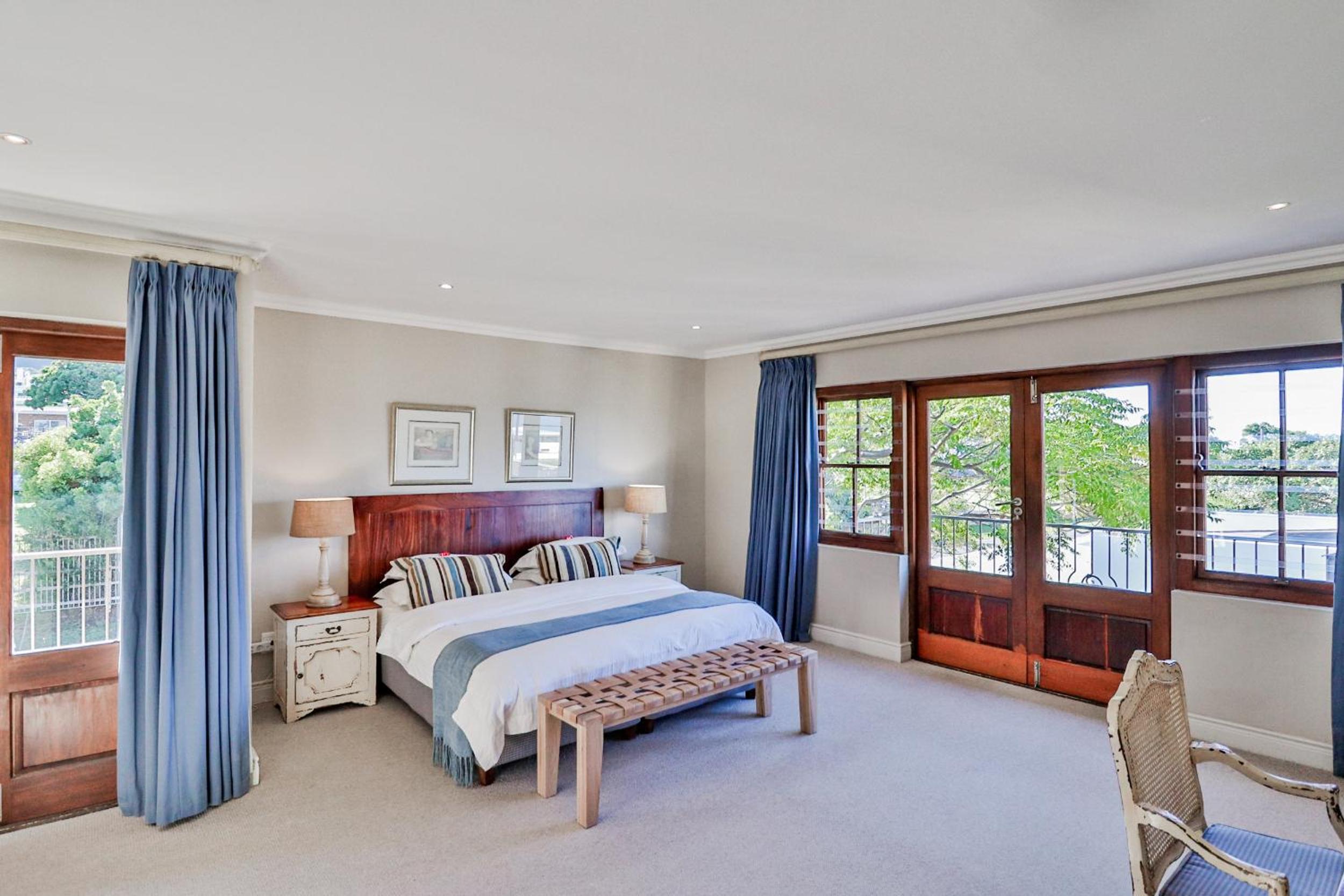 Luxury Sea & Mountain View Suite