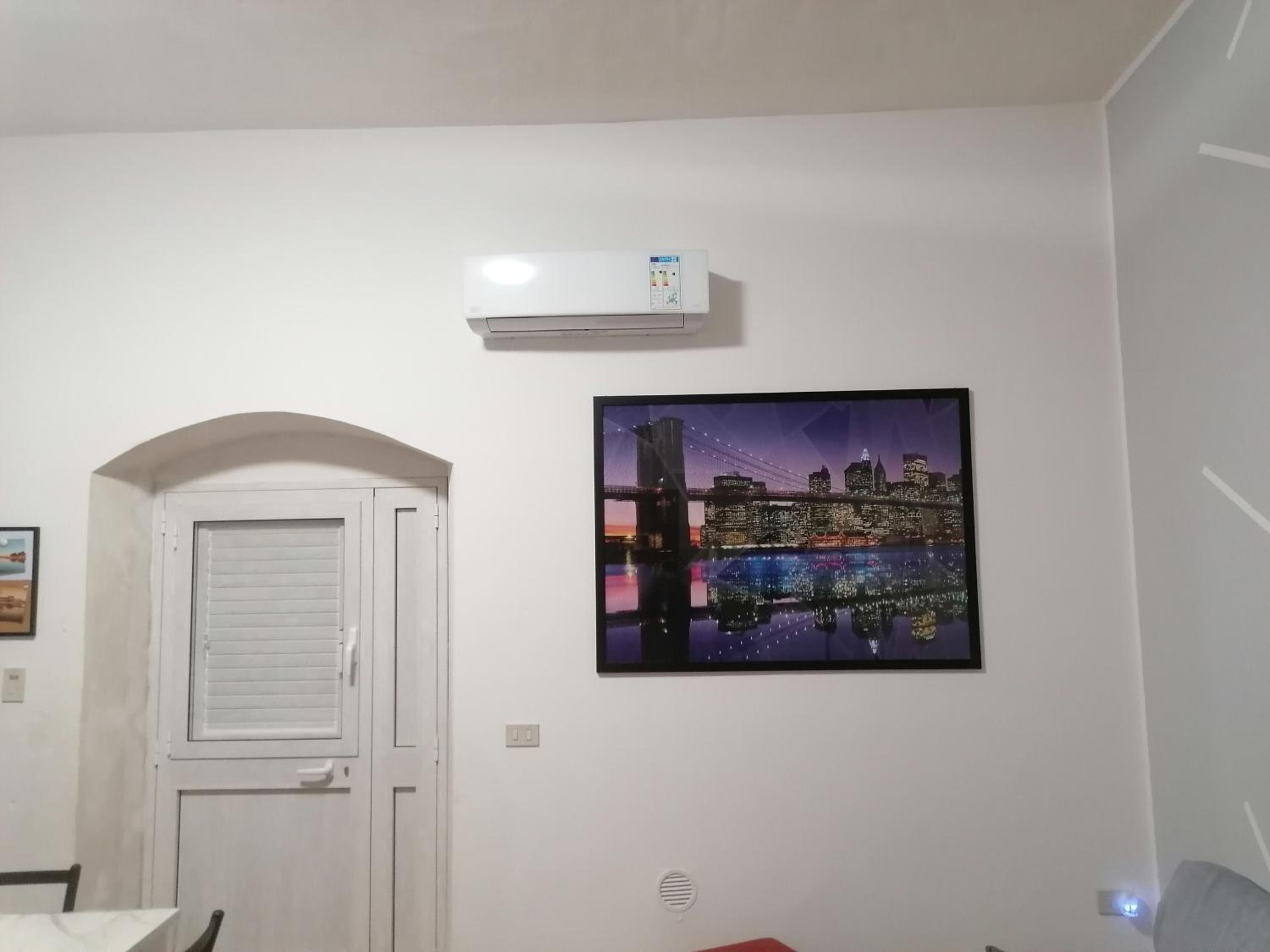 One-Bedroom House - Photo 1