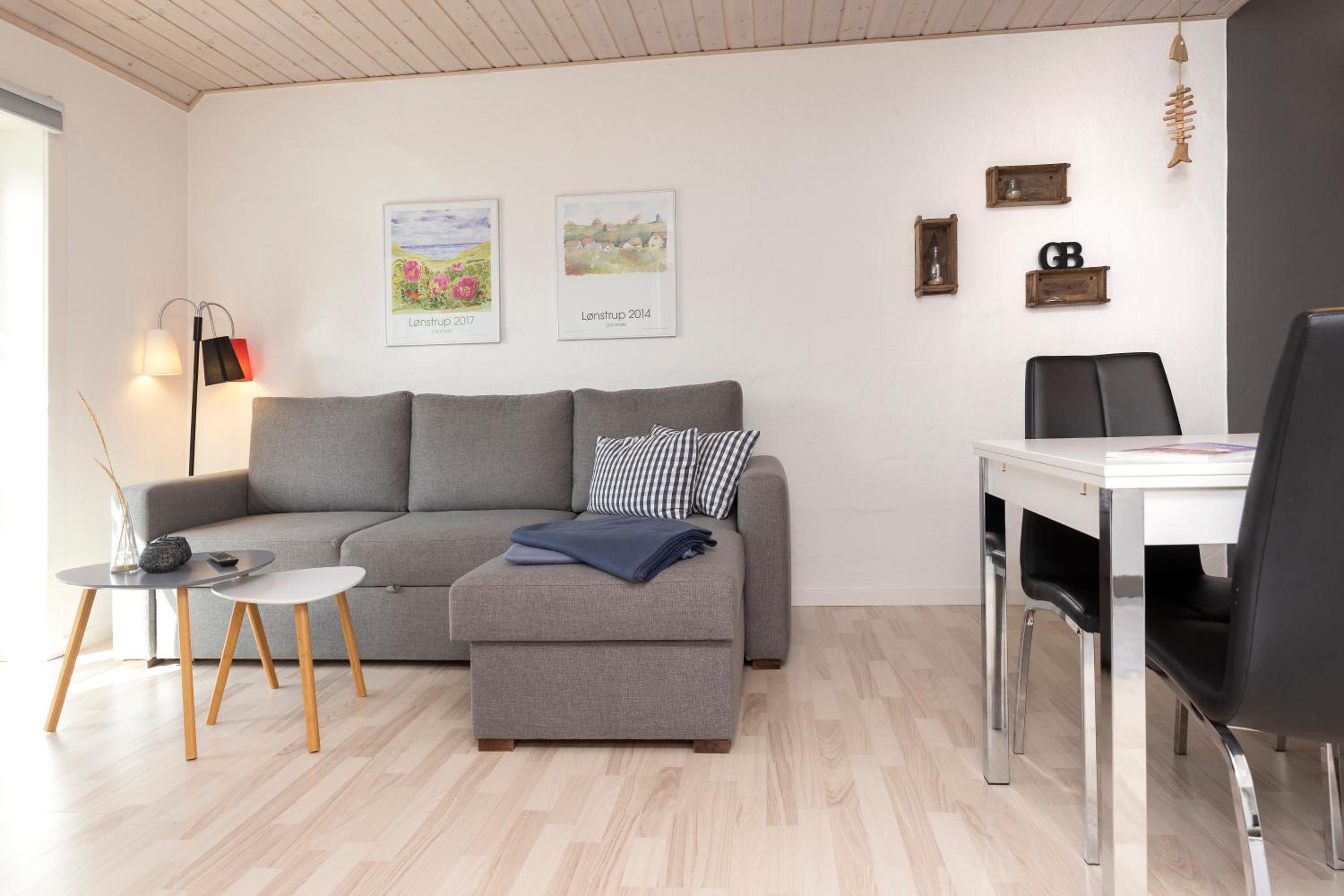 Apartment with Terrace photo 1