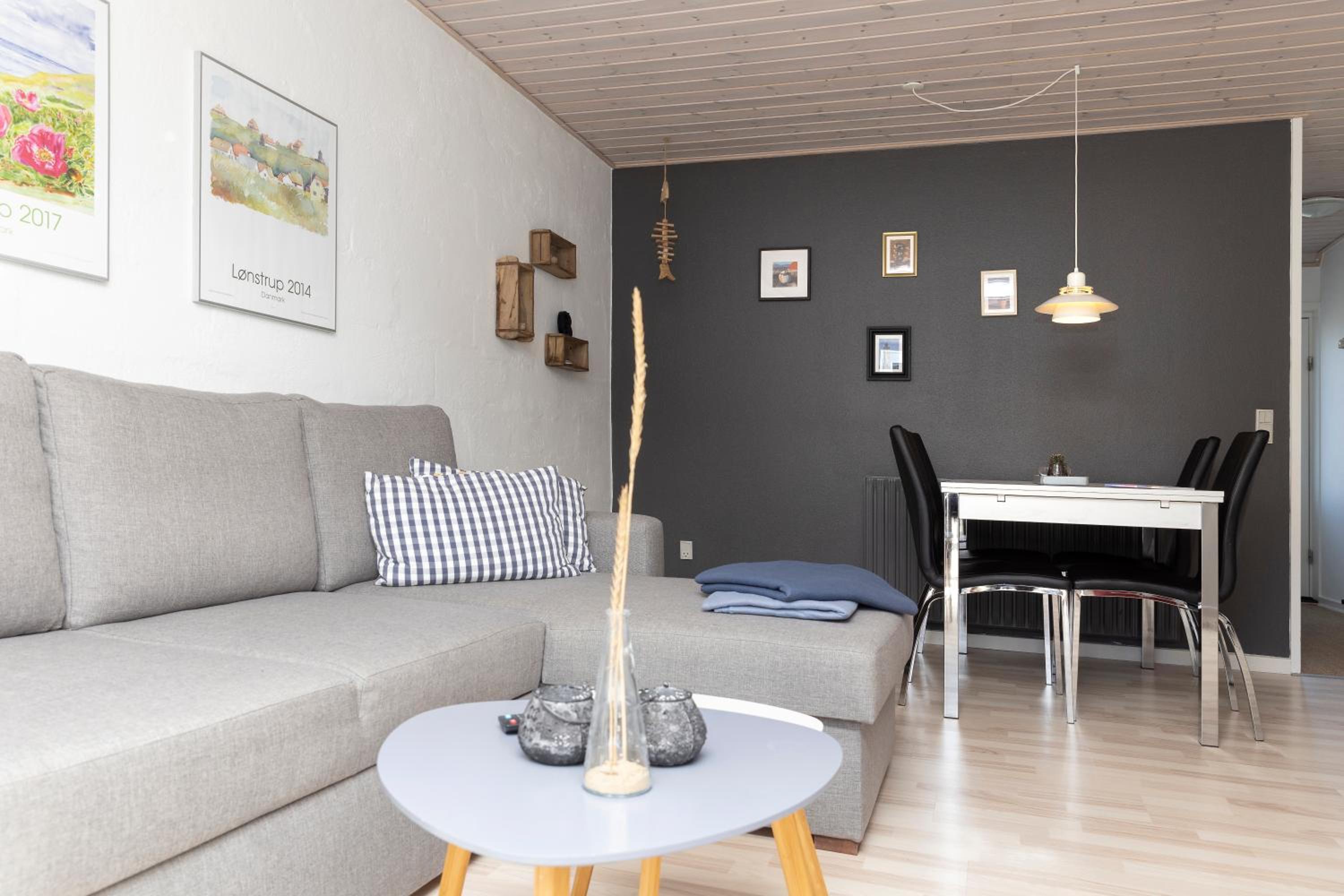 Apartment with Terrace photo 1