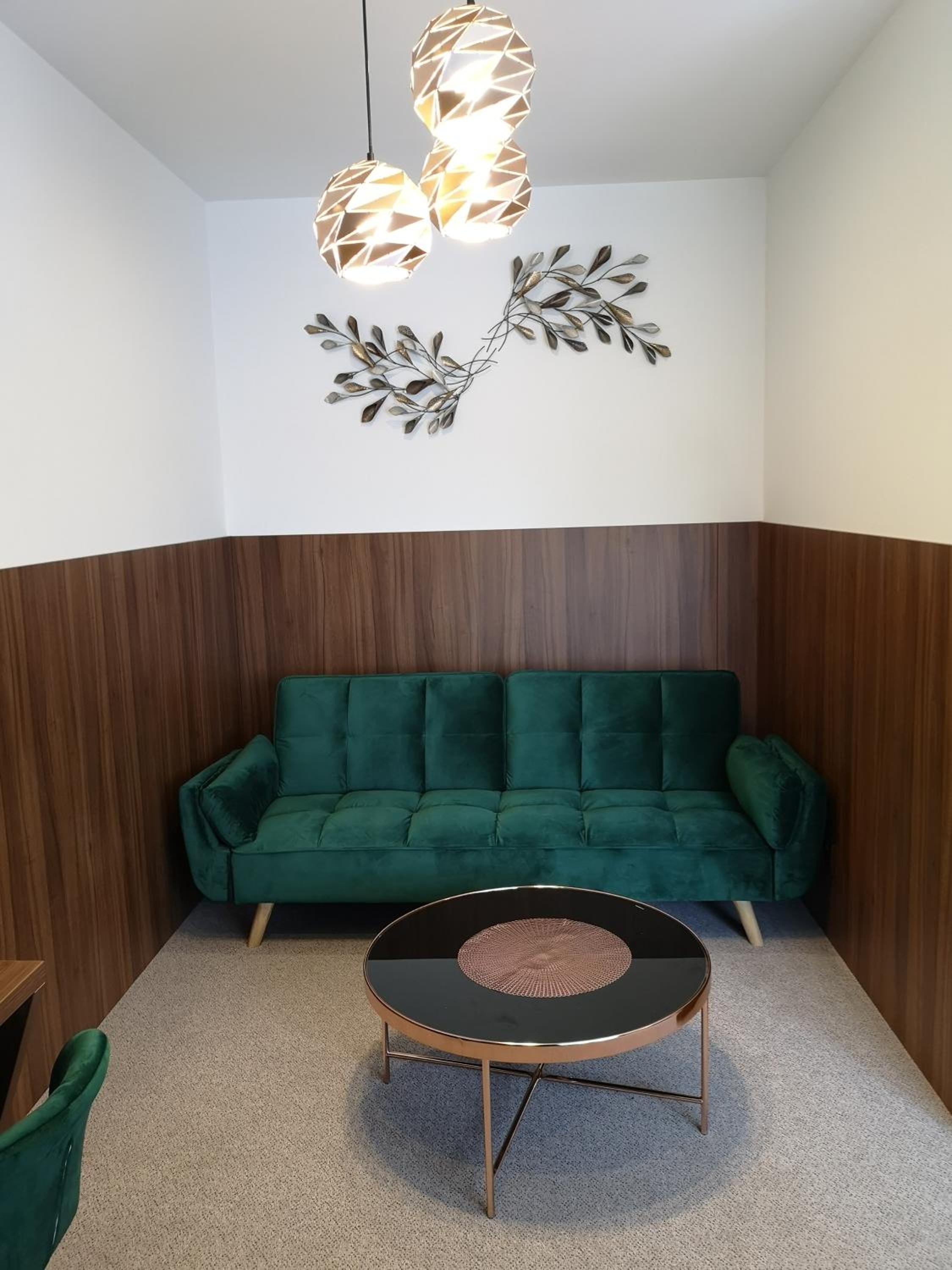 Double Room with Balcony - Photo 8