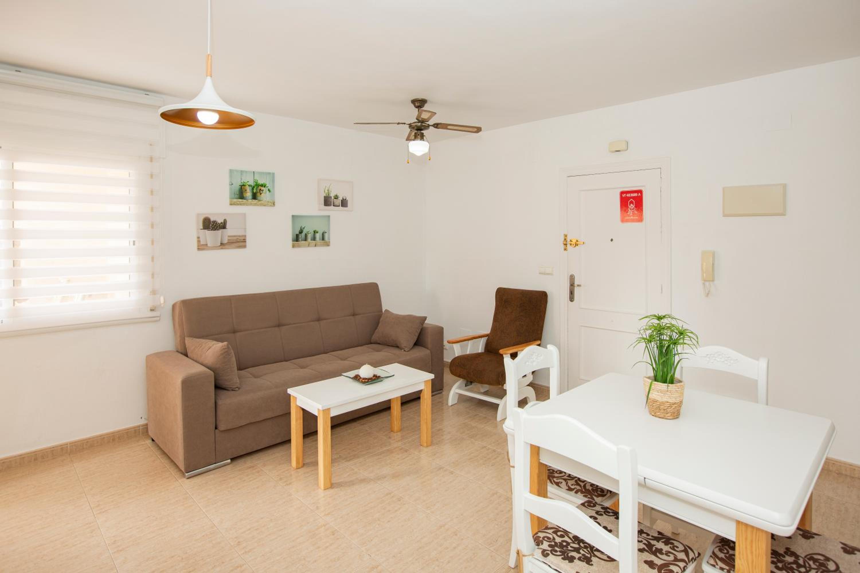 Apartamento con vista al mar