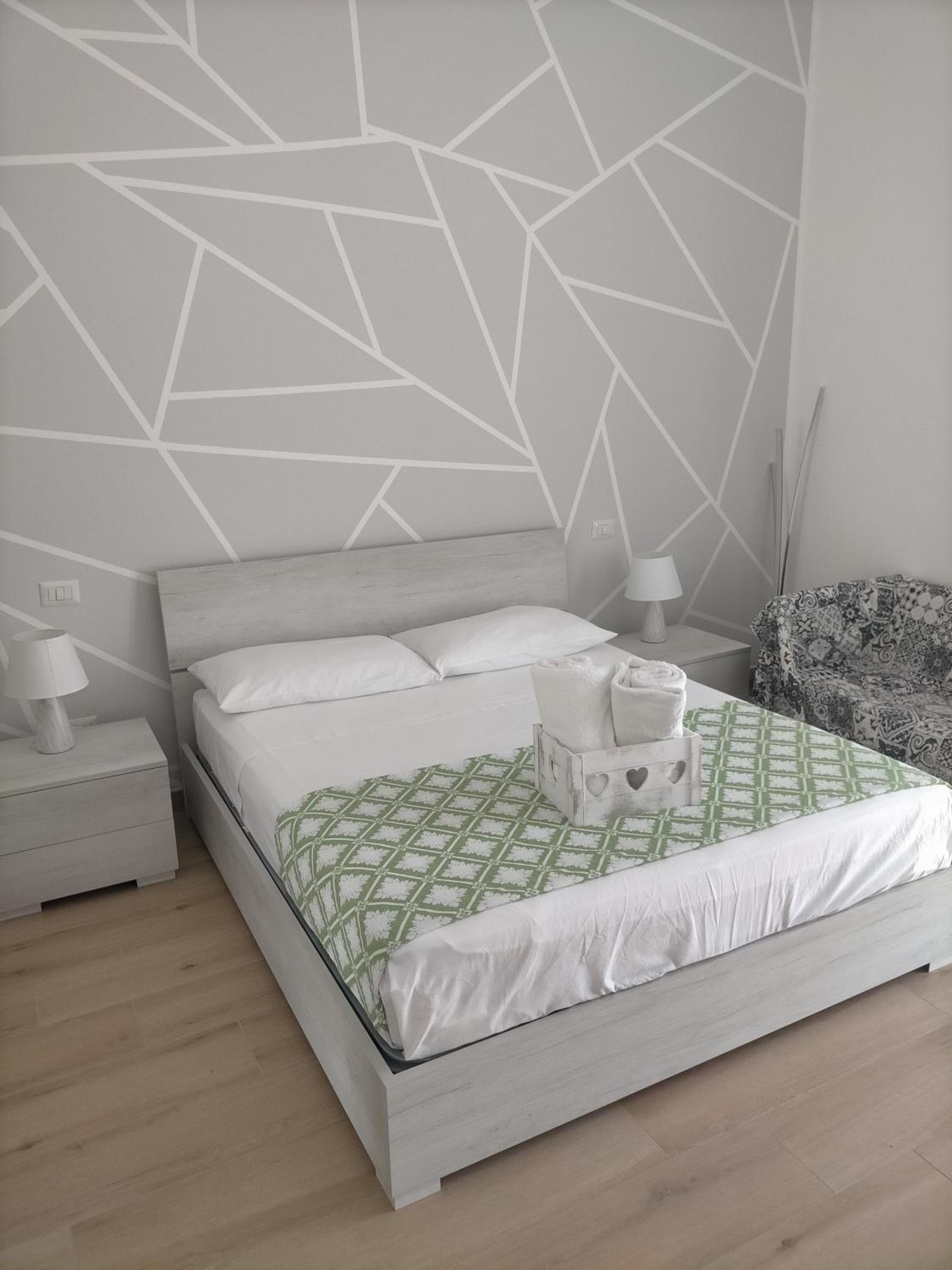 One-Bedroom House photo 1