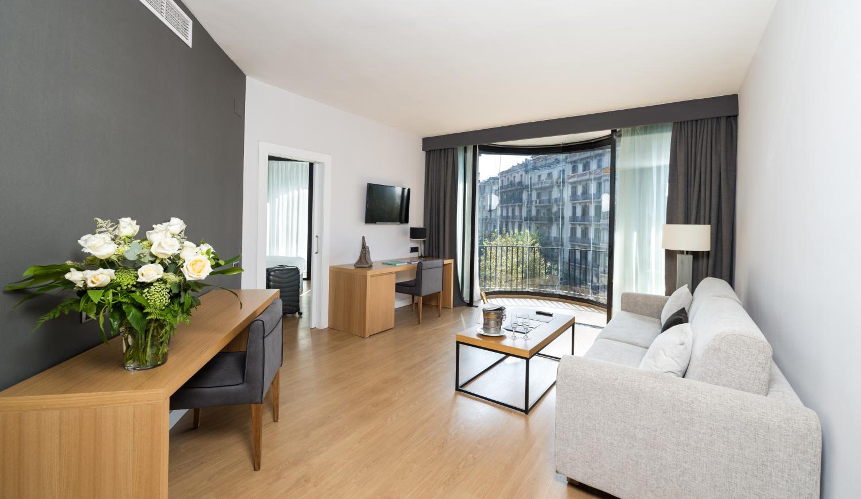 Suite (1-2 Adultos)