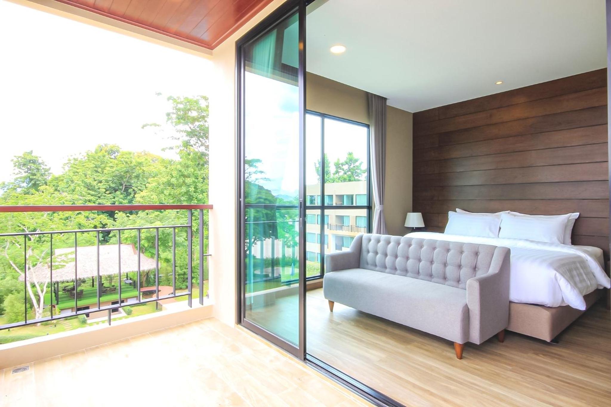 Double Room with Balcony - Photo 1