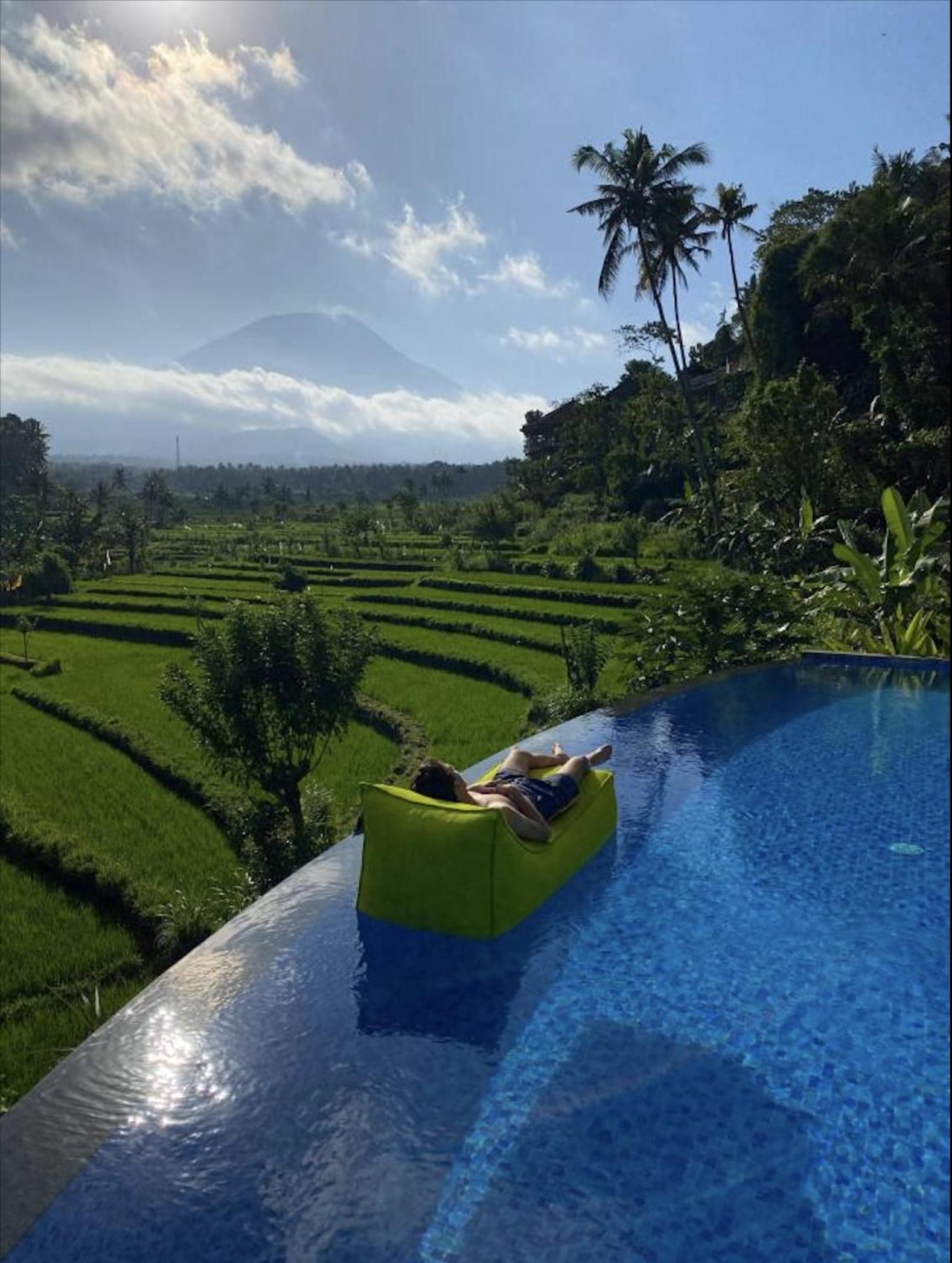 One-Bedroom Villa with Pool View - Photo 14