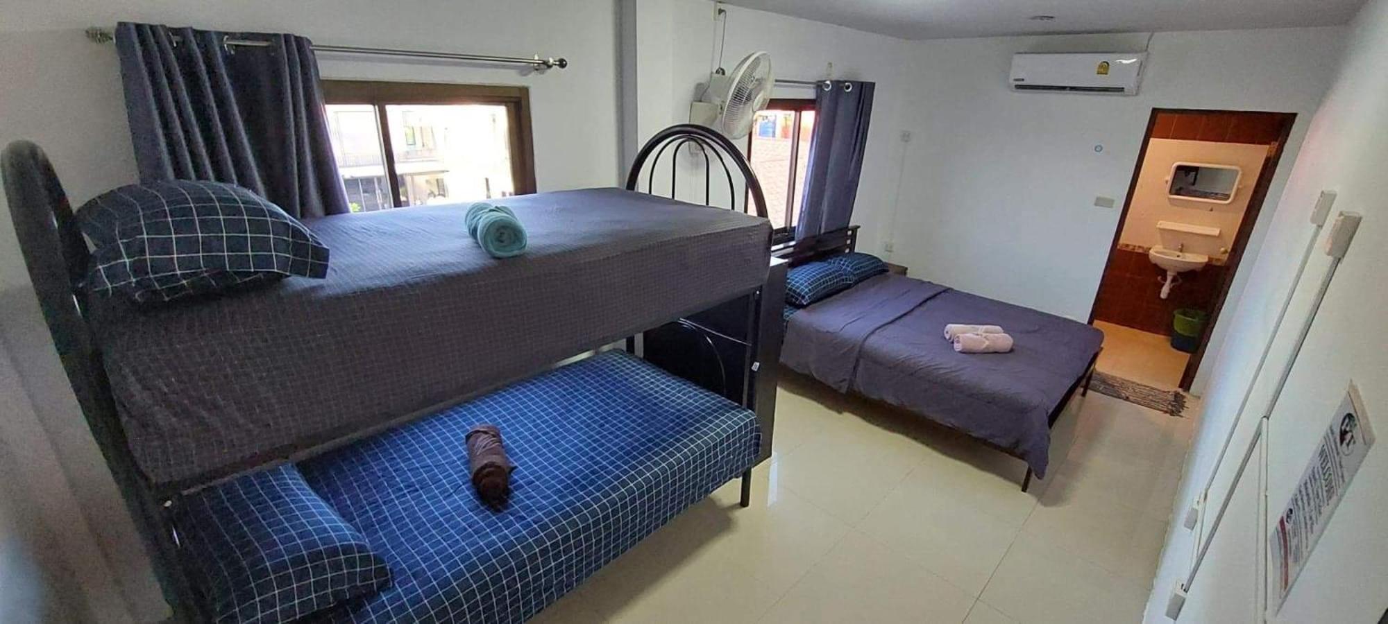 Double Room with Private Bathroom photo 2