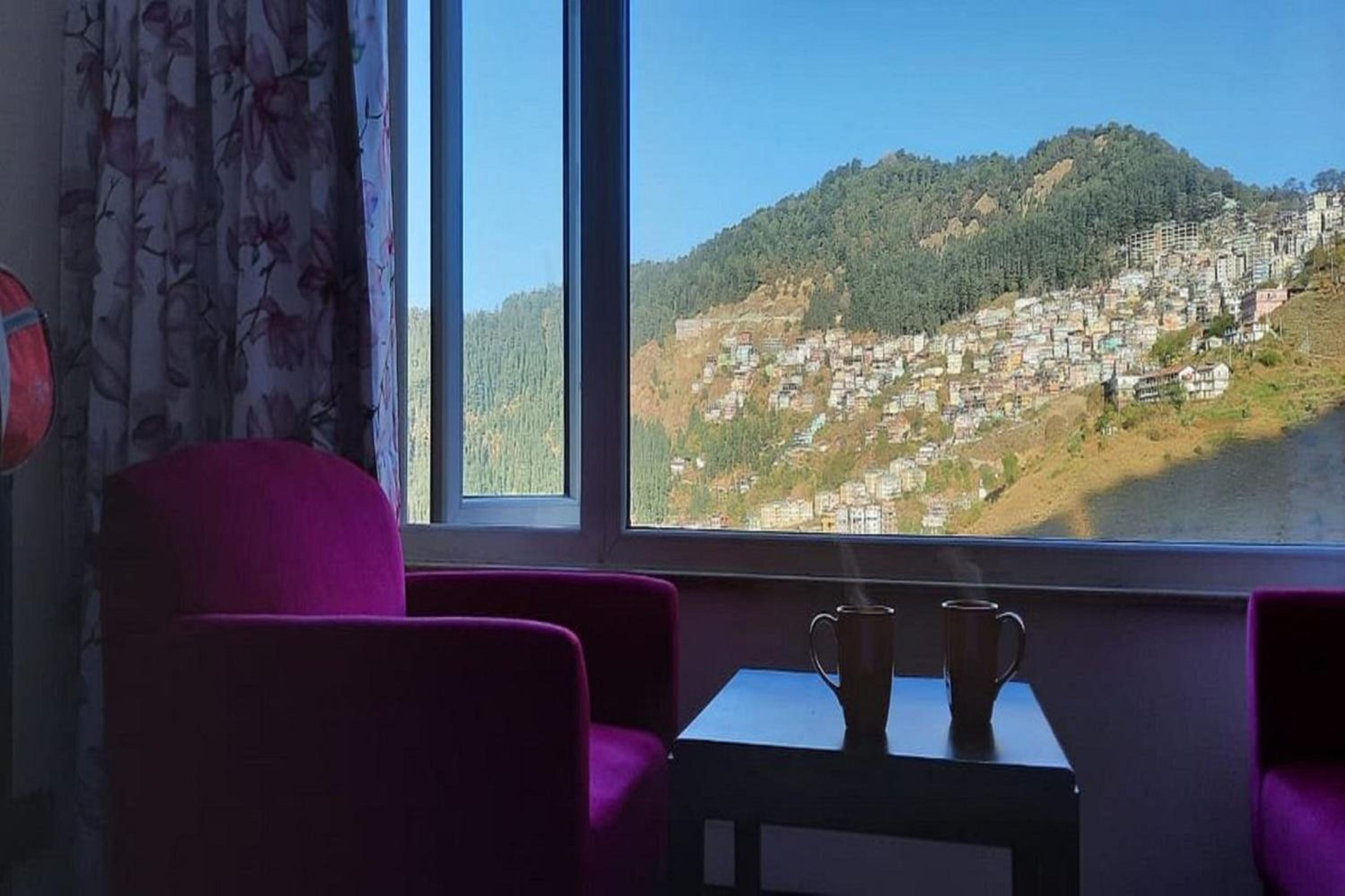 Premier Valley View Room - Photo 2