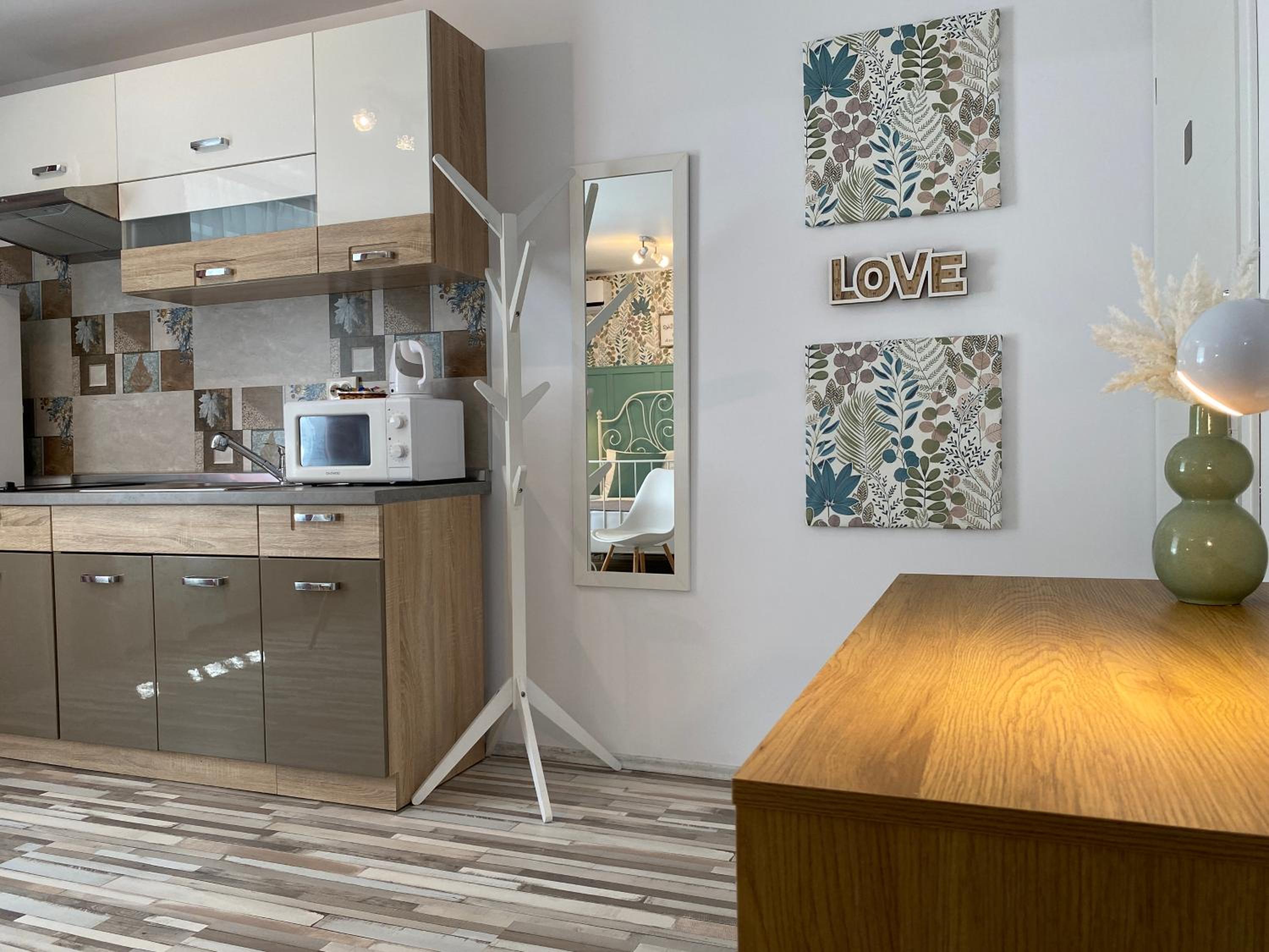 Apartment - Photo 23
