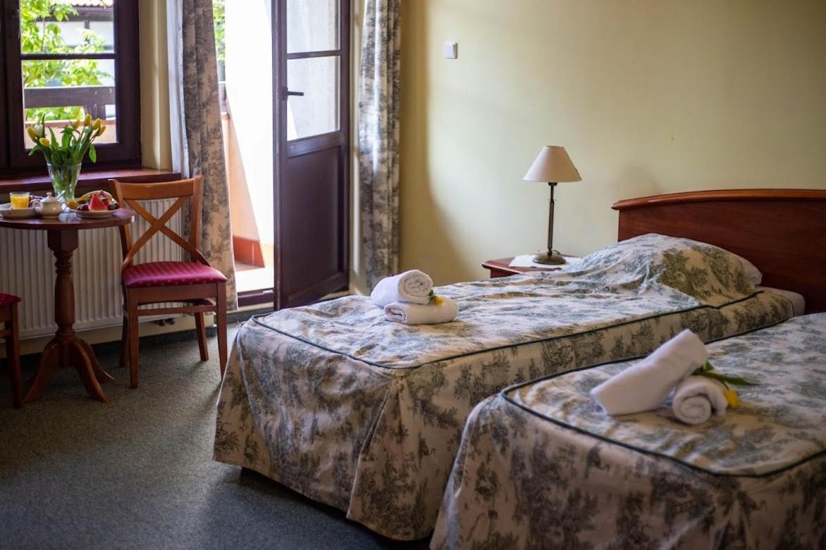 Large Single Room photo 1