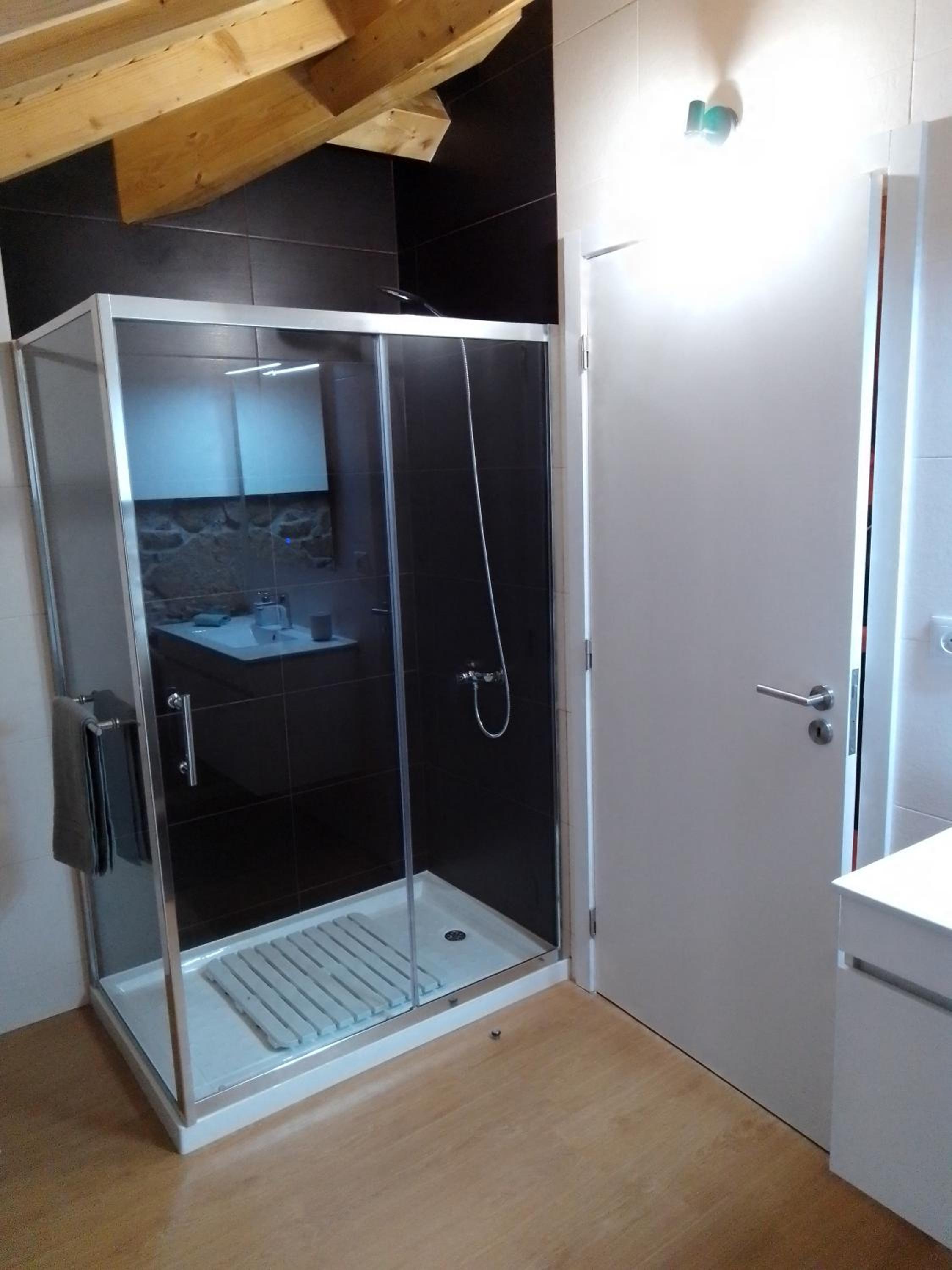 Two-Bedroom House photo 2
